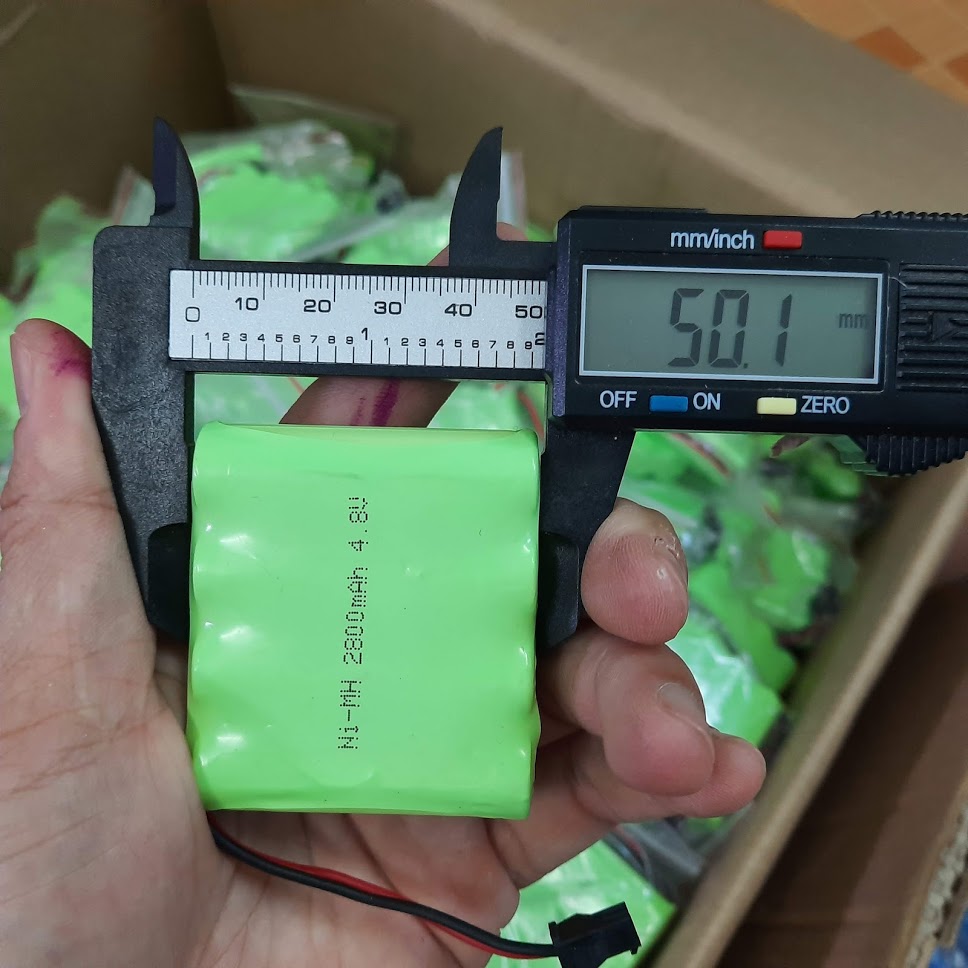 Bộ pin và cáp 4.8v 2800mah cổng nối SM dùng cho xe mô hình điều khiển từ xa