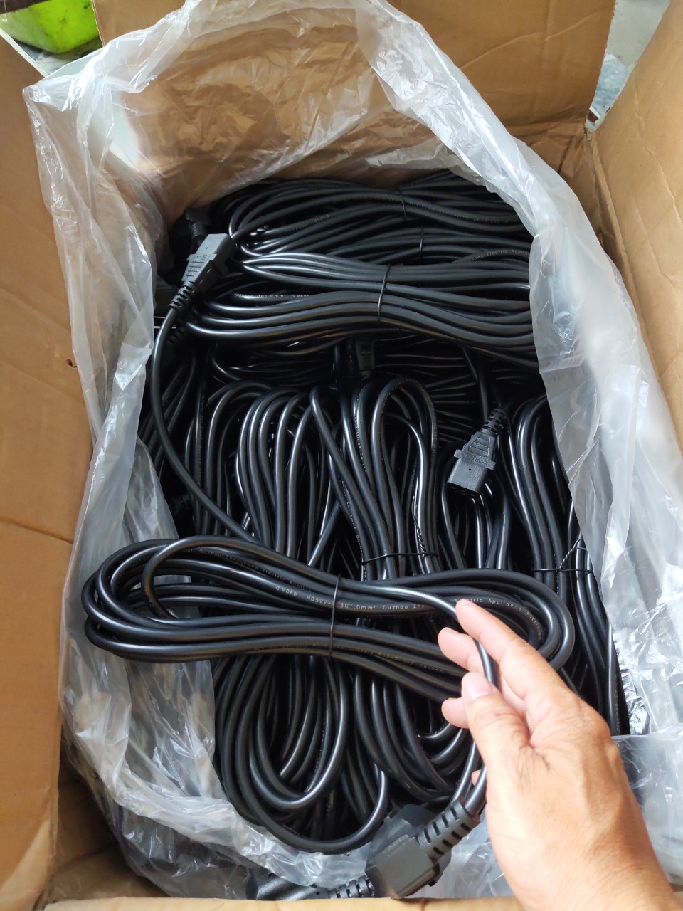 Dây nguồn máy tính 2 chấu dài 5m
