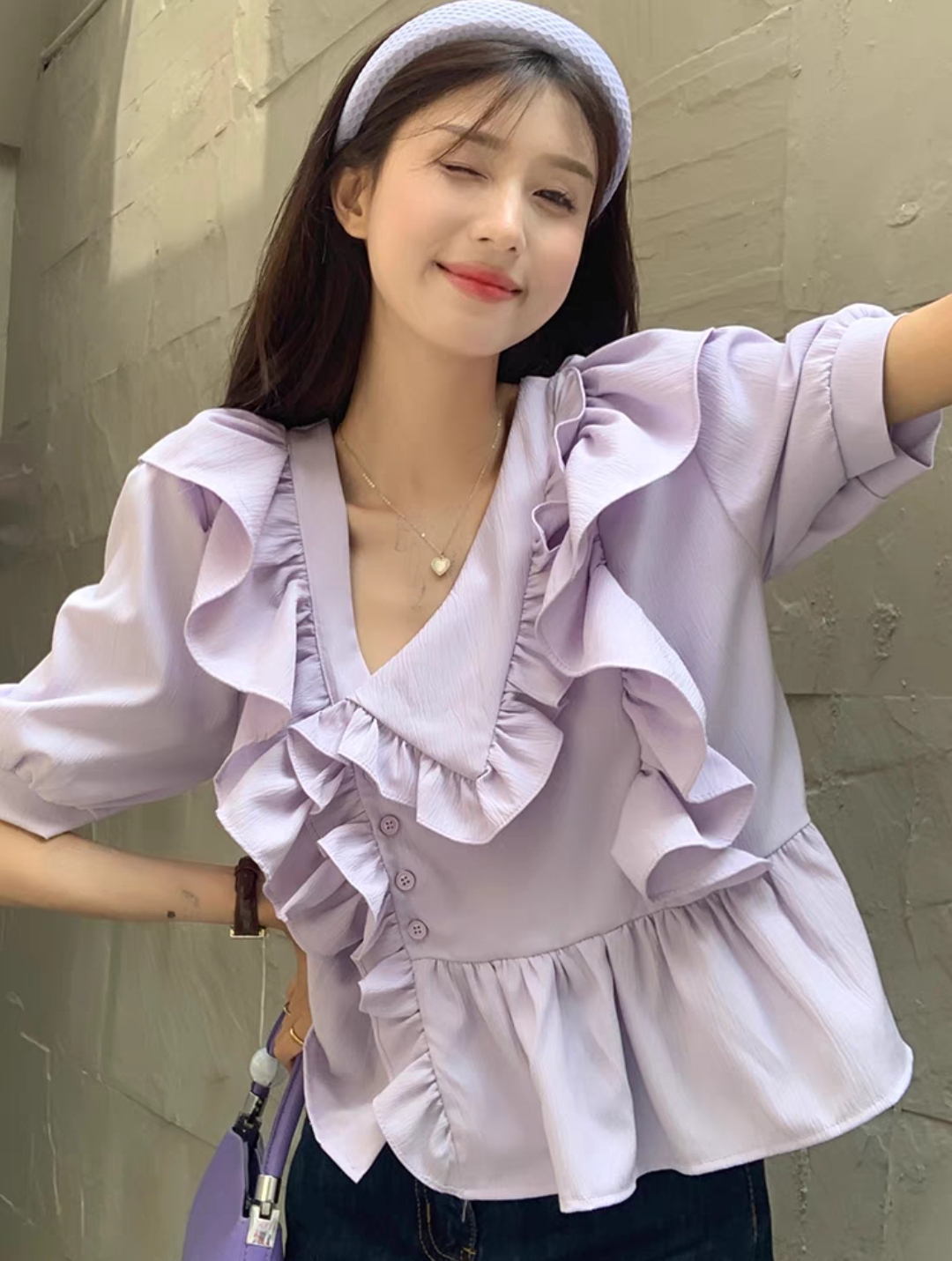 Áo sơ mi kiểu cổ lệch babydoll dáng rộng tiểu thư màu xanh tím phong cách Hàn Quốc