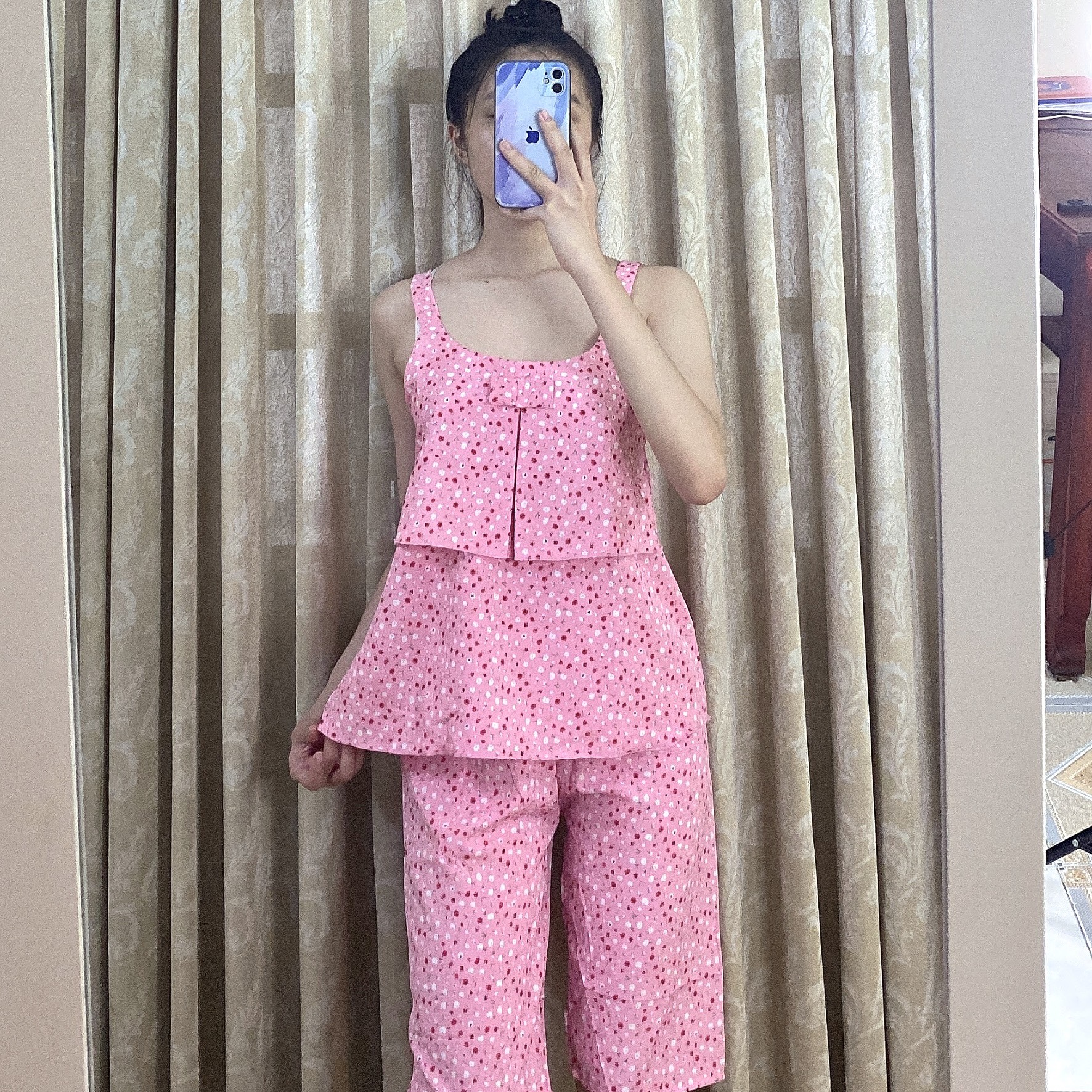 Đồ bộ lửng 2 dây họa tiết dễ thương vải Lụa Hàn mềm mịn -(FreeSize dưới 54k )