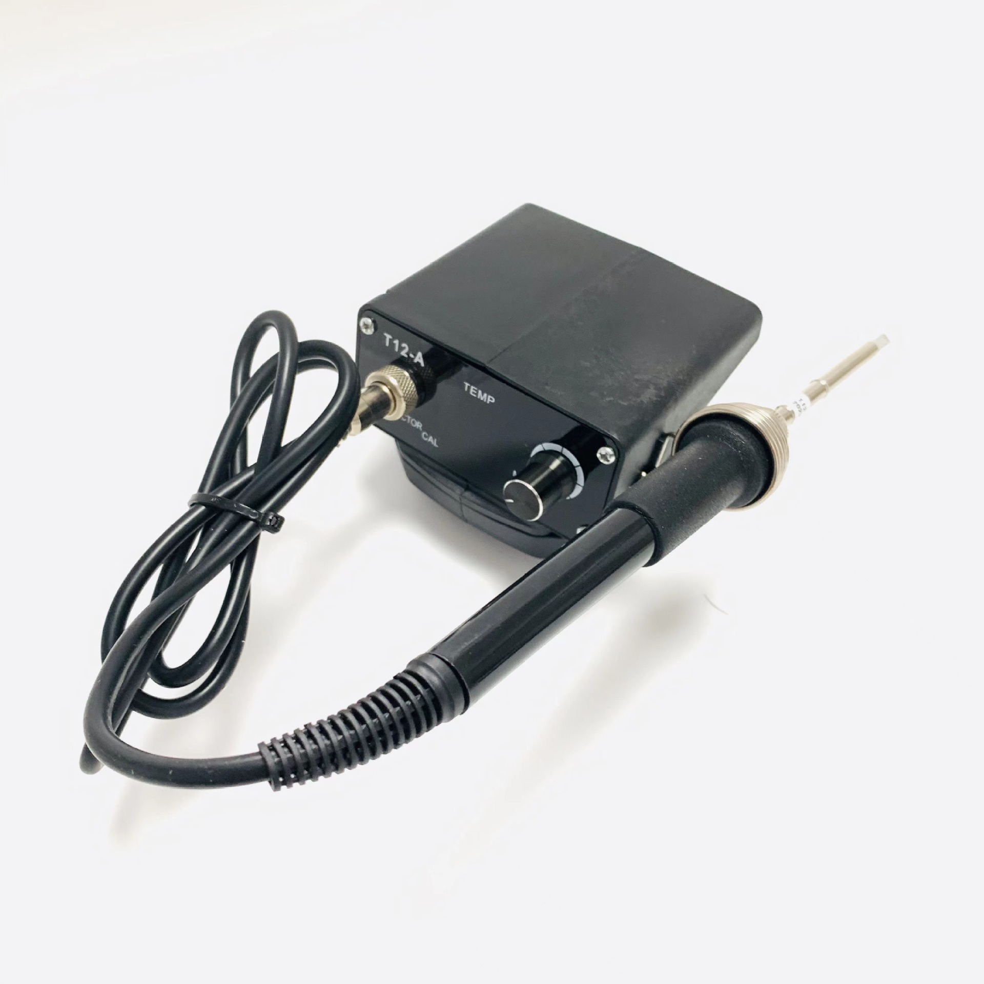 SV Trạm hàn thiếc típ T12 dùng pin 18V - 21V (chung chân pin Makita)