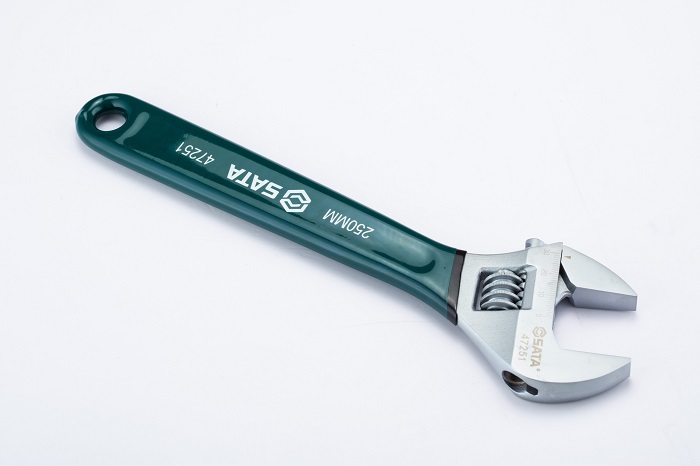 Mỏ lết bọc nhựa 8in/200mm sata 47250