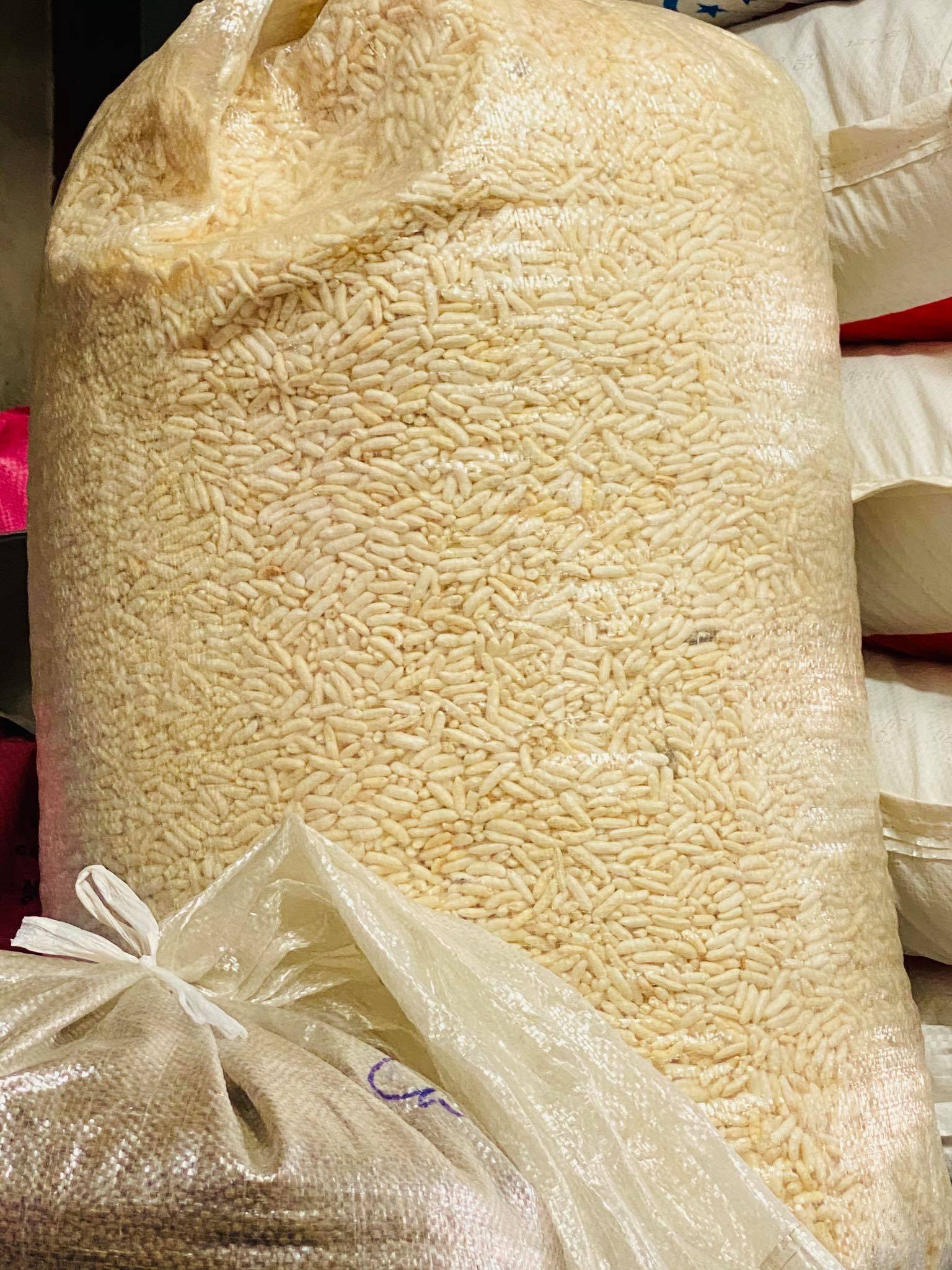 50g Rice Cakes (Puffed Rice) for Hamsters.