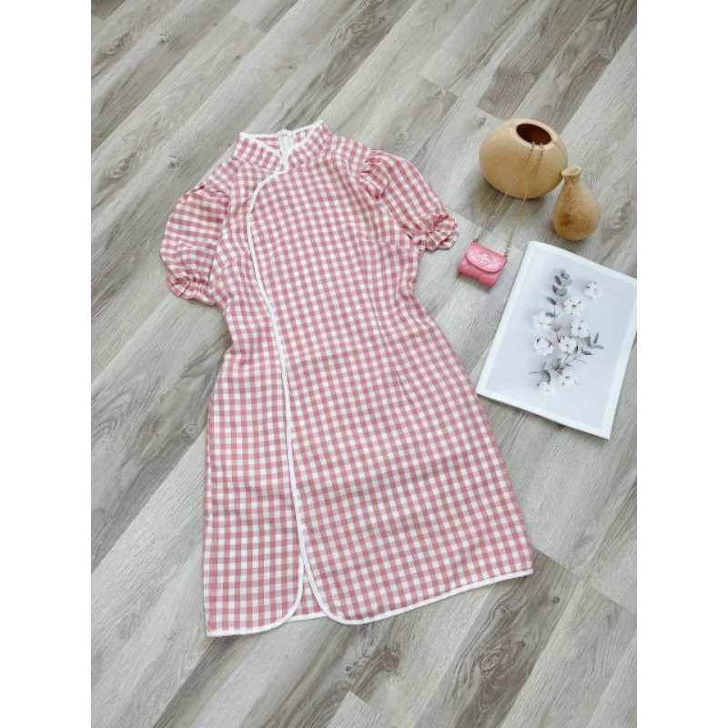 ĐẦM CỔ TÀU HỒNG