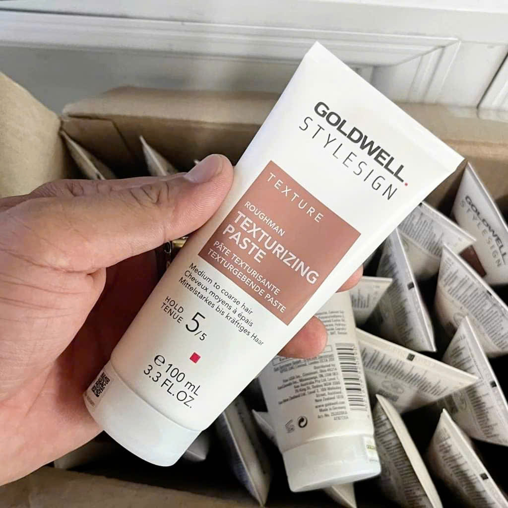 Goldwell Roughman Styling Wax - Quick-Drying Wax, Non-Sticky, Holds the Style