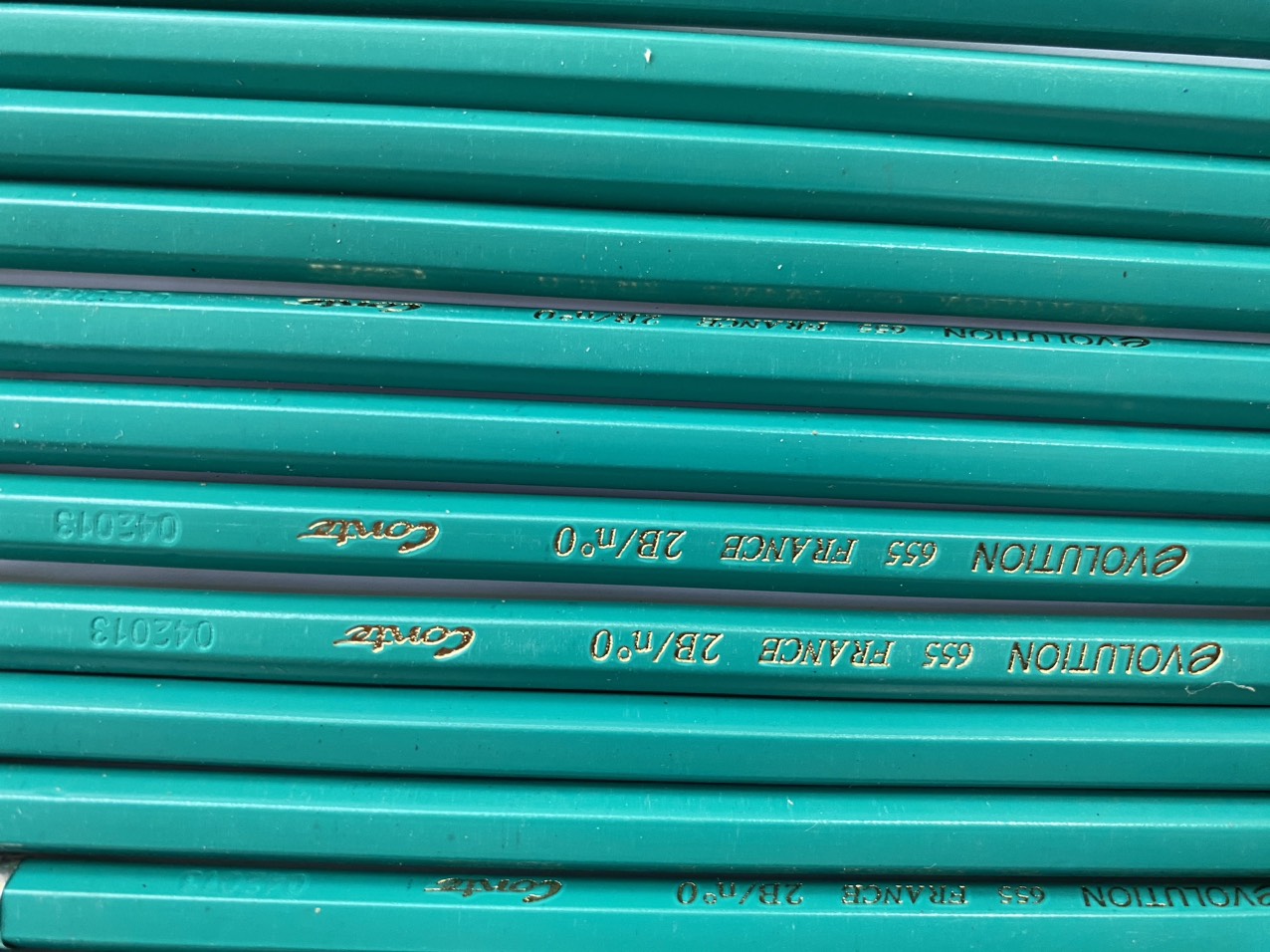 1 hộp 12 bút chì pháp 2B