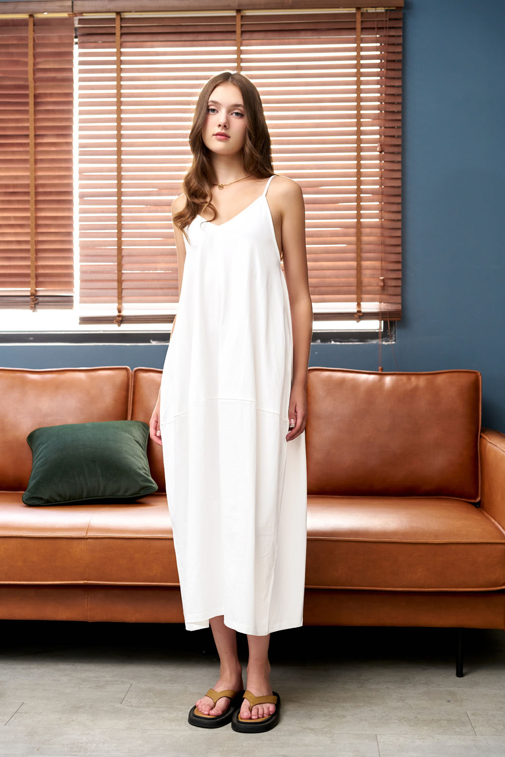 DOTTIE - Đầm dây midi cổ tim - D0518