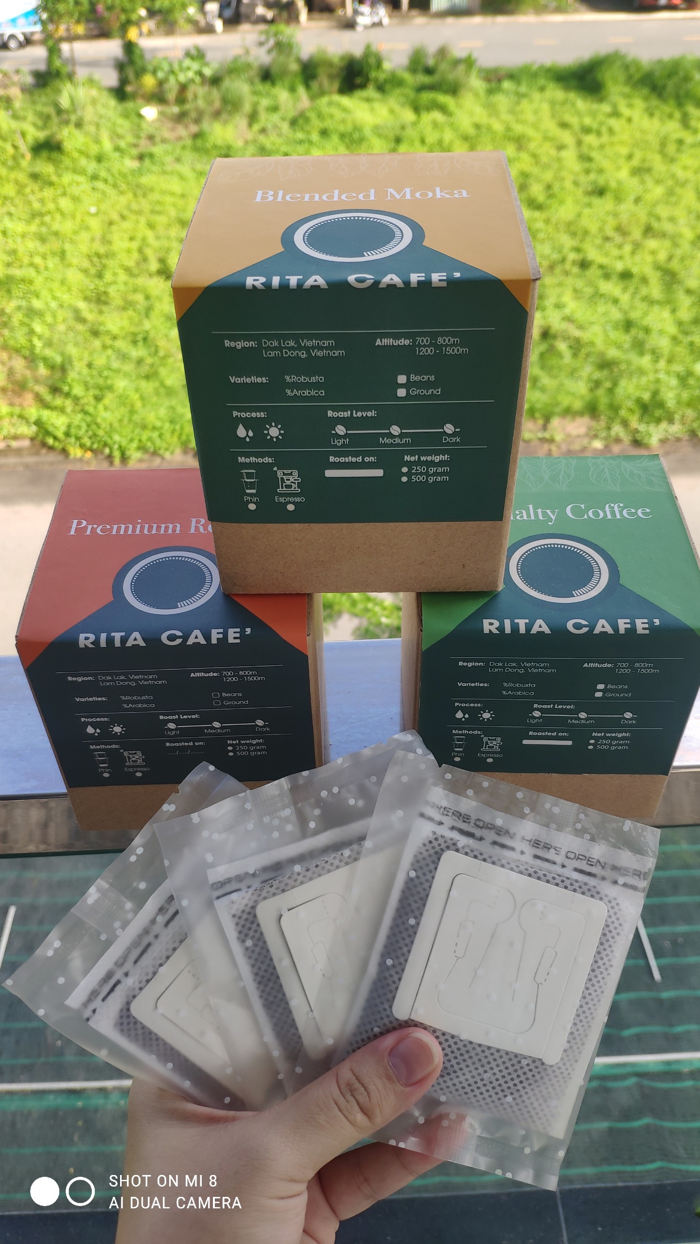 (Quà tặng ngẫu nhiên) 2 Hộp cà phê phin giấy specialty coffee(8g/15gr)- Rita Cafe'