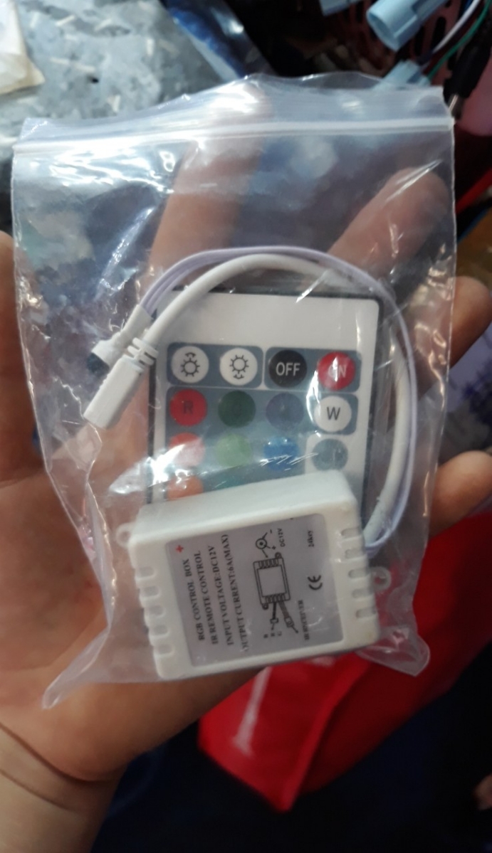 Bộ điều khiển đèn LED