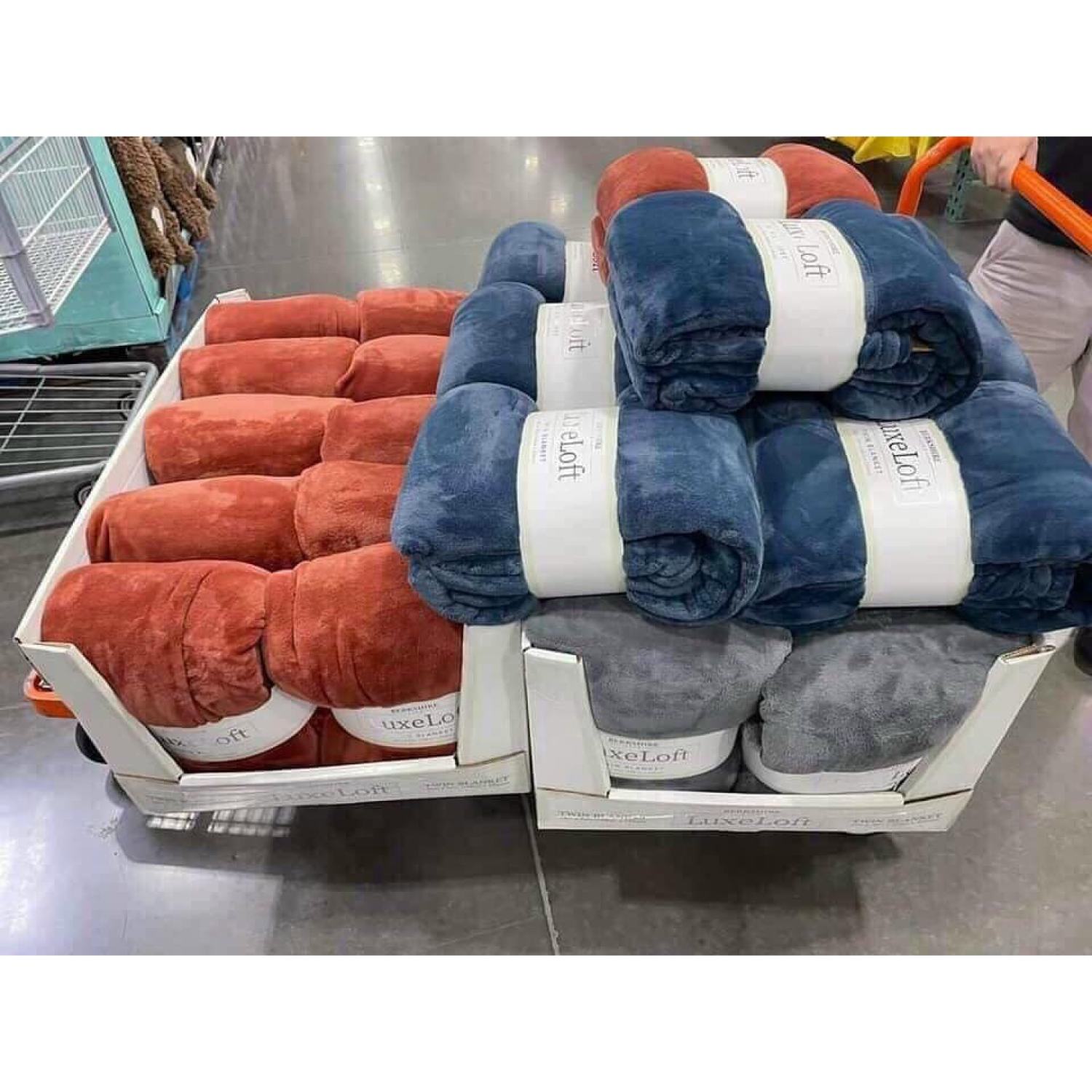 Chăn lông tuyết LuxeLoft kích thước 200X210cm