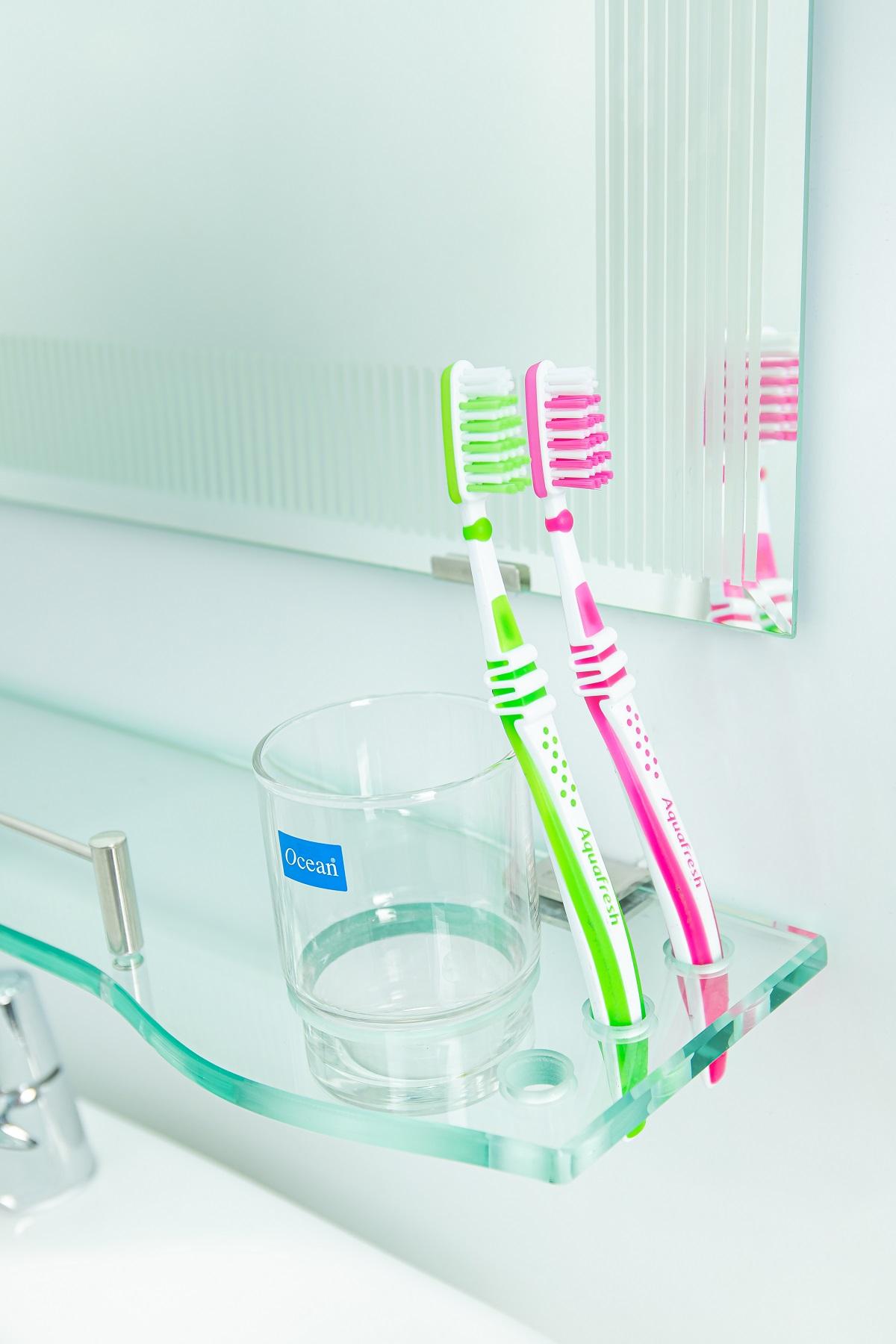 [HCM]Kệ kính kèm ly Kibath KB-309