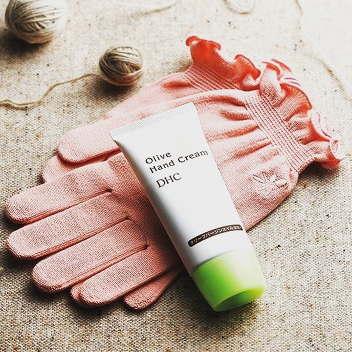 Kem dưỡng da tay DHC Olive Hand Cream 55g