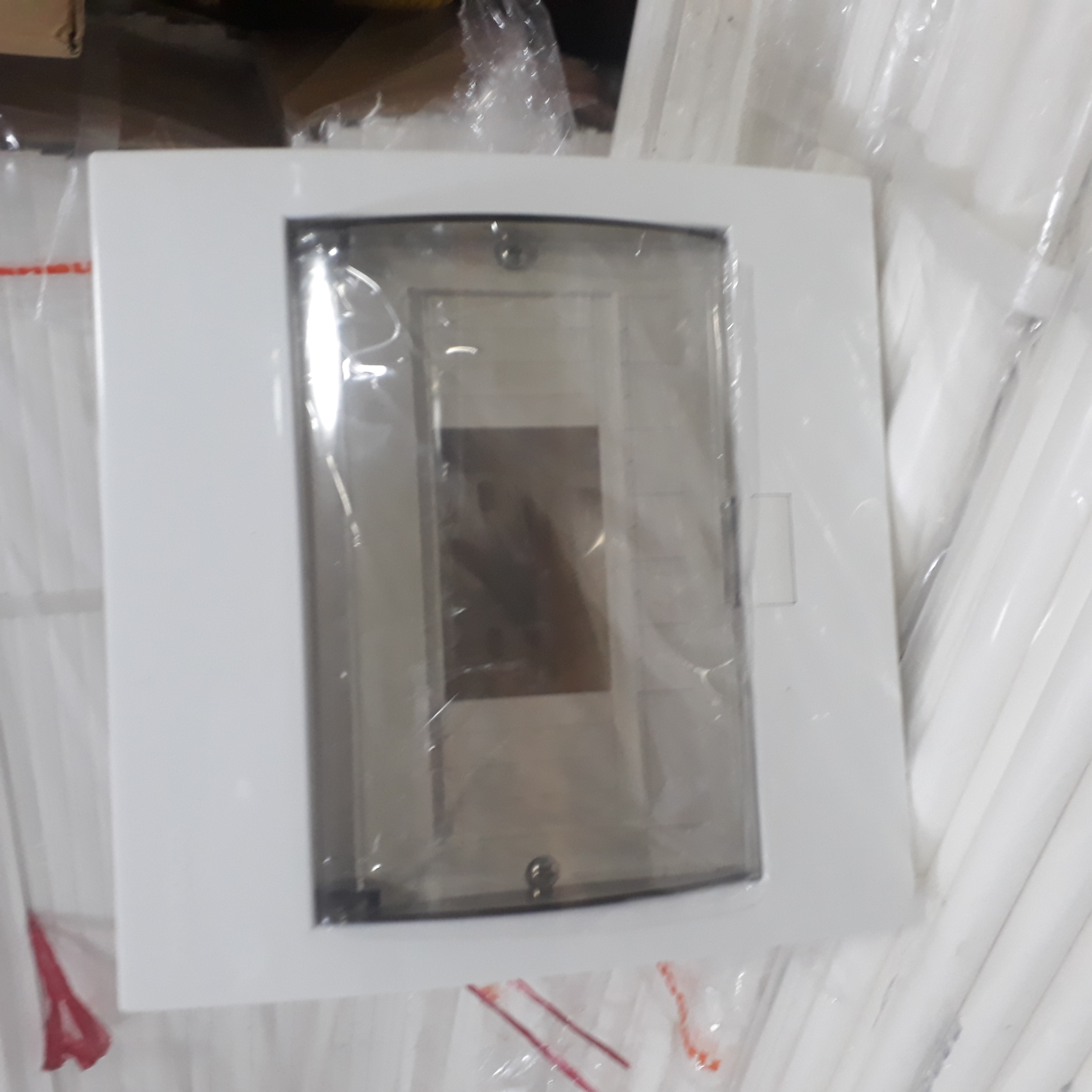 Tủ điện nanoco ndp-108p mặt nhựa - đế nhựa