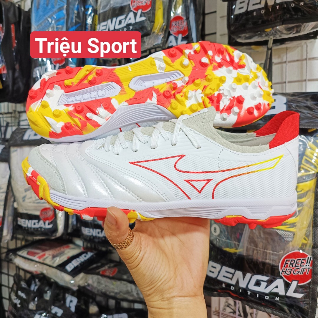 giày đá bóng mizuno sala beta tf ( tặng khâu đế + tất + túi rút + hộp )