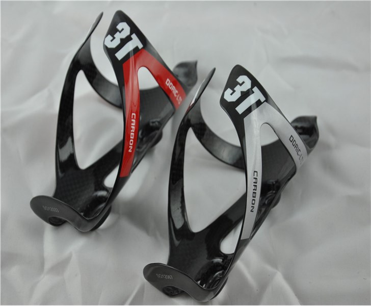 Gọng bình nước xe đạp CARBON 3T