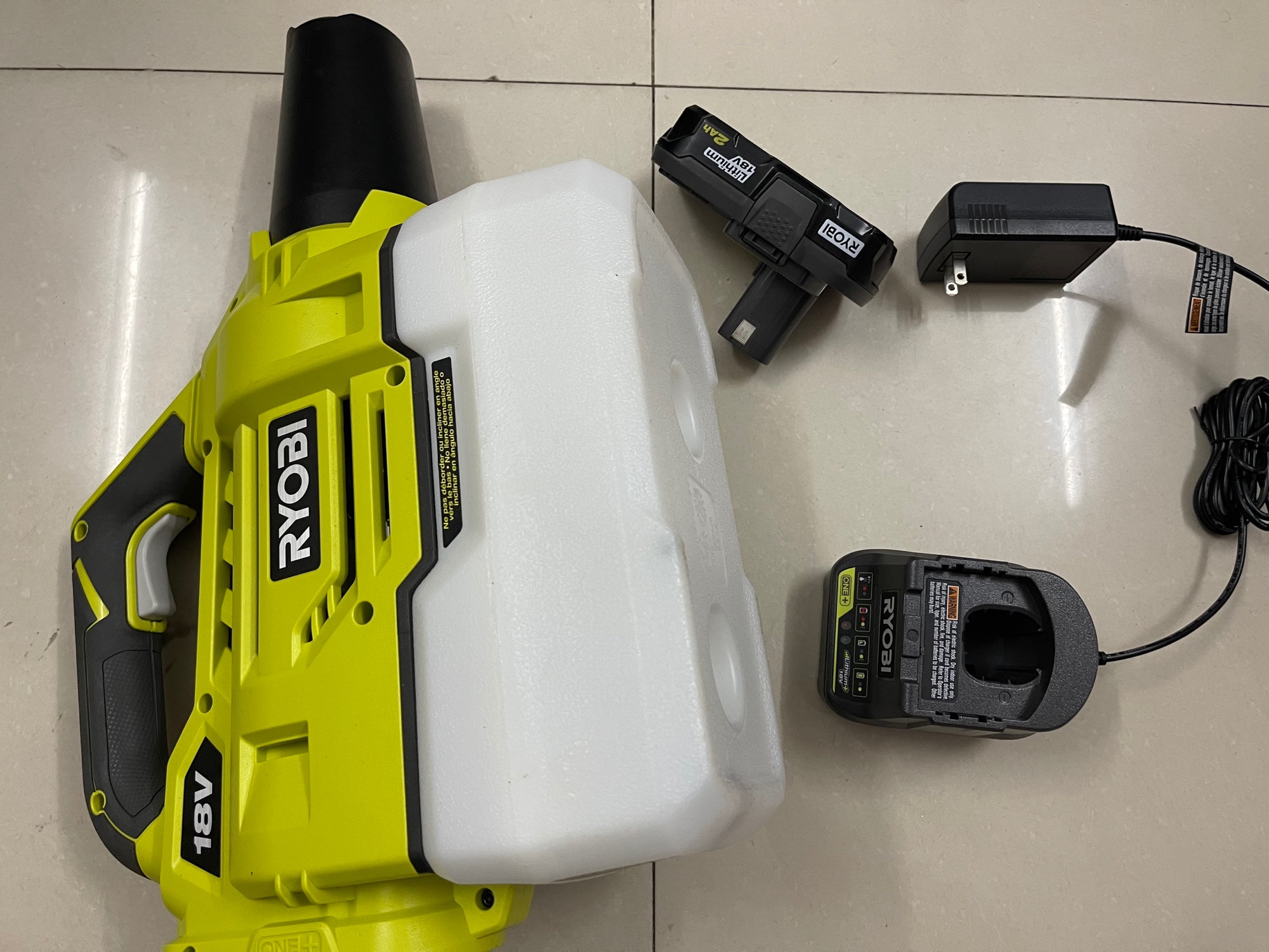 [HCM]Máy phun khử khuẩn Ryobi