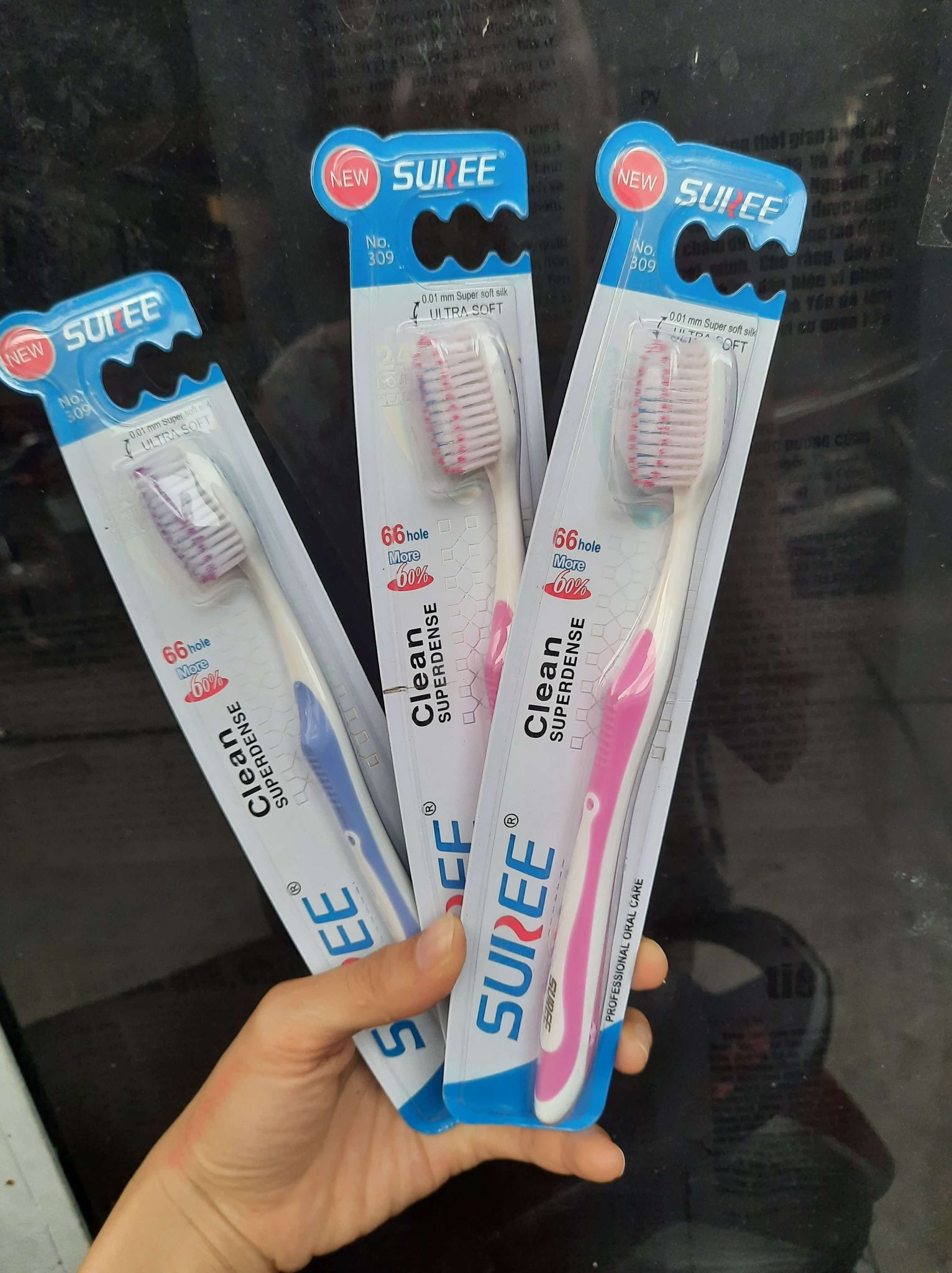 Combo 4 Bàn Chải Đánh Răng Thái Lan Suree 0.01mm Mềm Mịn