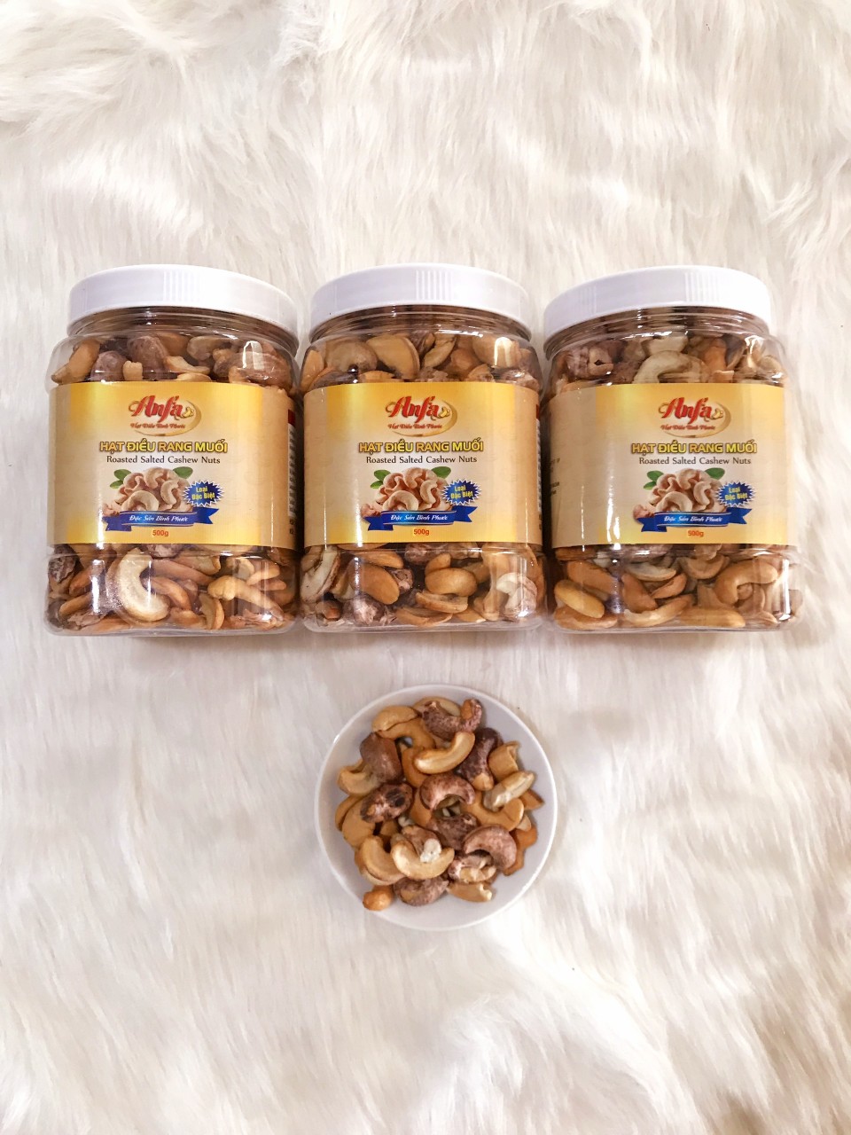 Hộp 500g hạt điều bể vỏ lụa Bình Phước