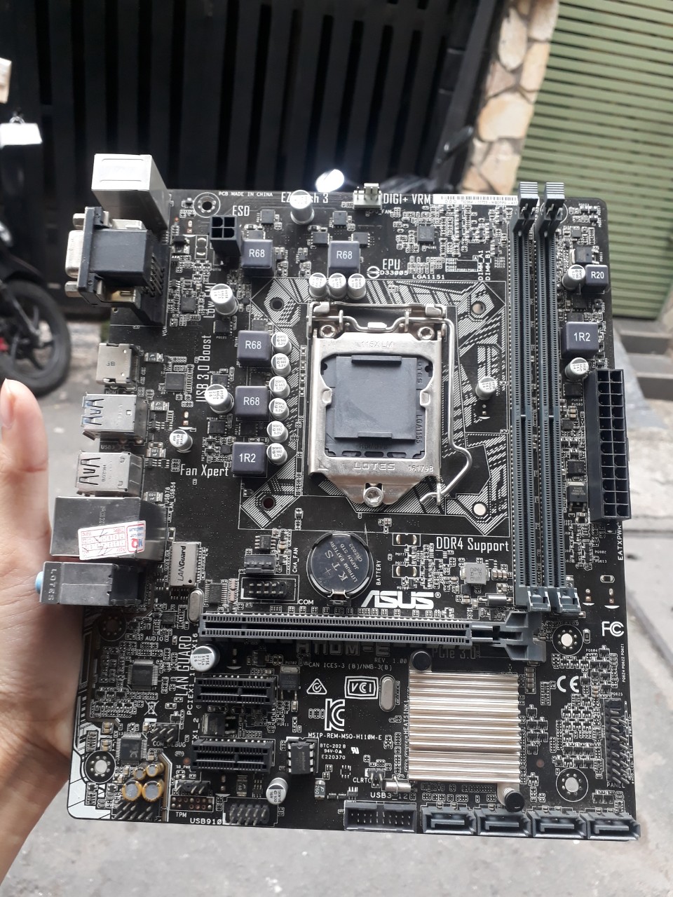 Bo mạch chủ h110m