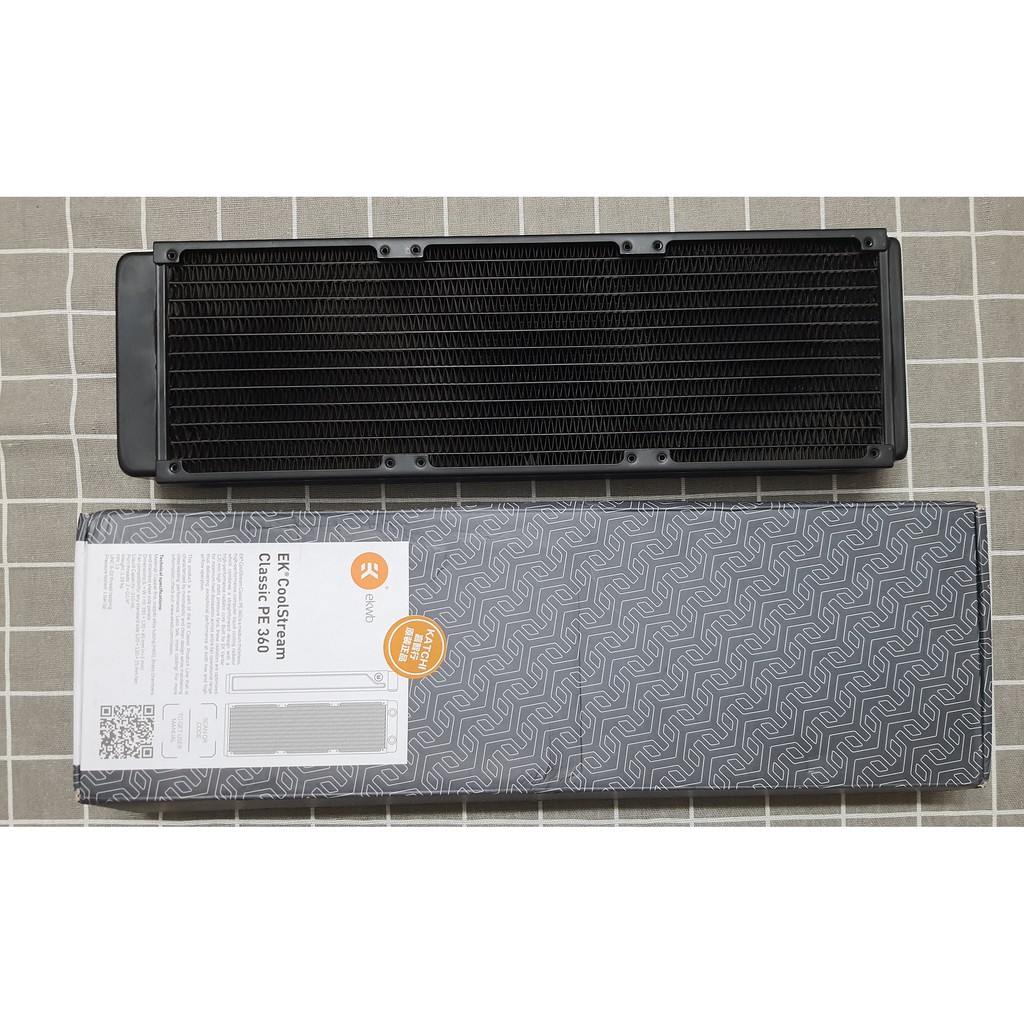 Thanh lý Két làm mát Radiator EK PE classic