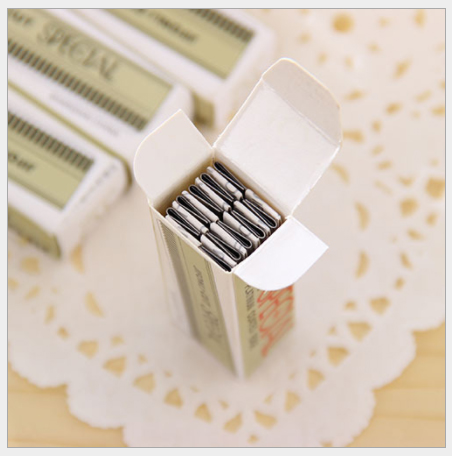 Combo 2 Boxes of 20 Eyebrow Razor Blades, Pencil Sharpeners