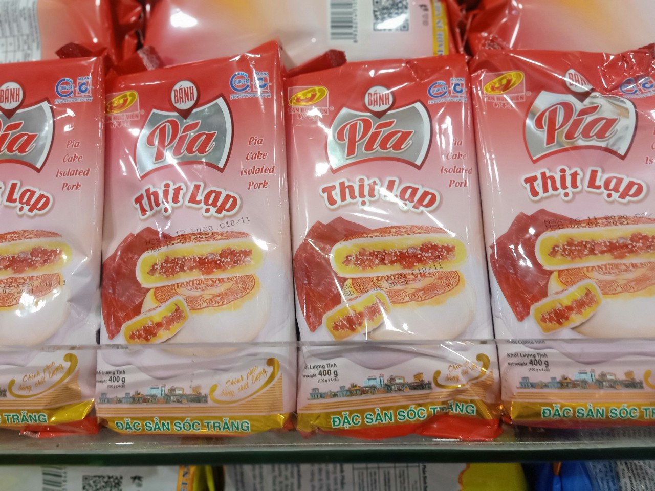 Bánh Pía Thịt Lạp Tân Huê Viên