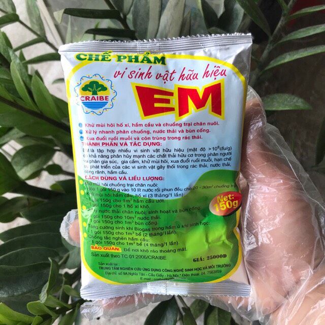 Chế phẩm khử mùi vi sinh vật hữu hiệu EM