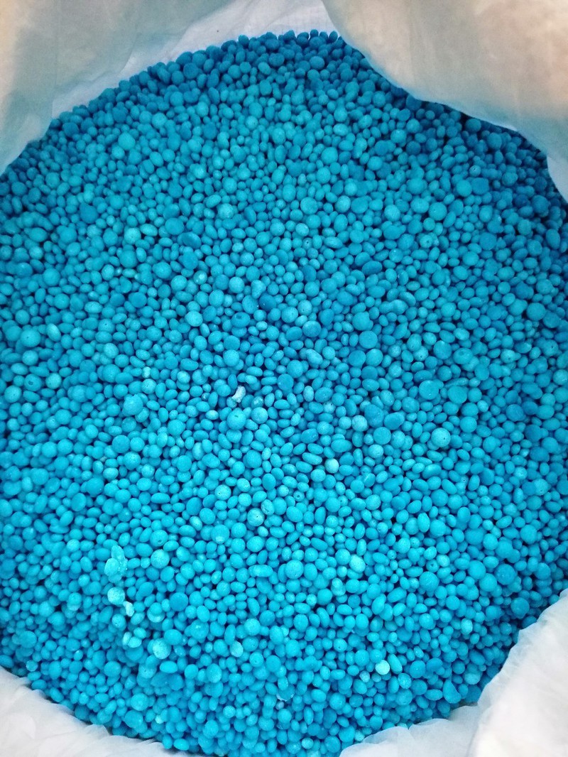 500 Gram Phân Bón Lá NPK 30 10 10 + TE