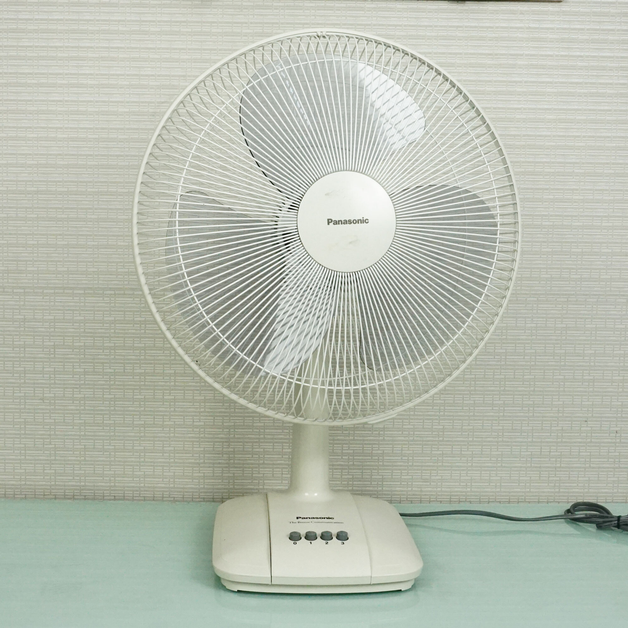 Quạt bàn Panasonic F-400C
