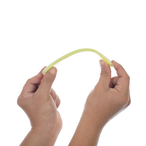 [HCM]Thìa ăn dặm silicone cho bé UP3001W (Made in Thái Lan)