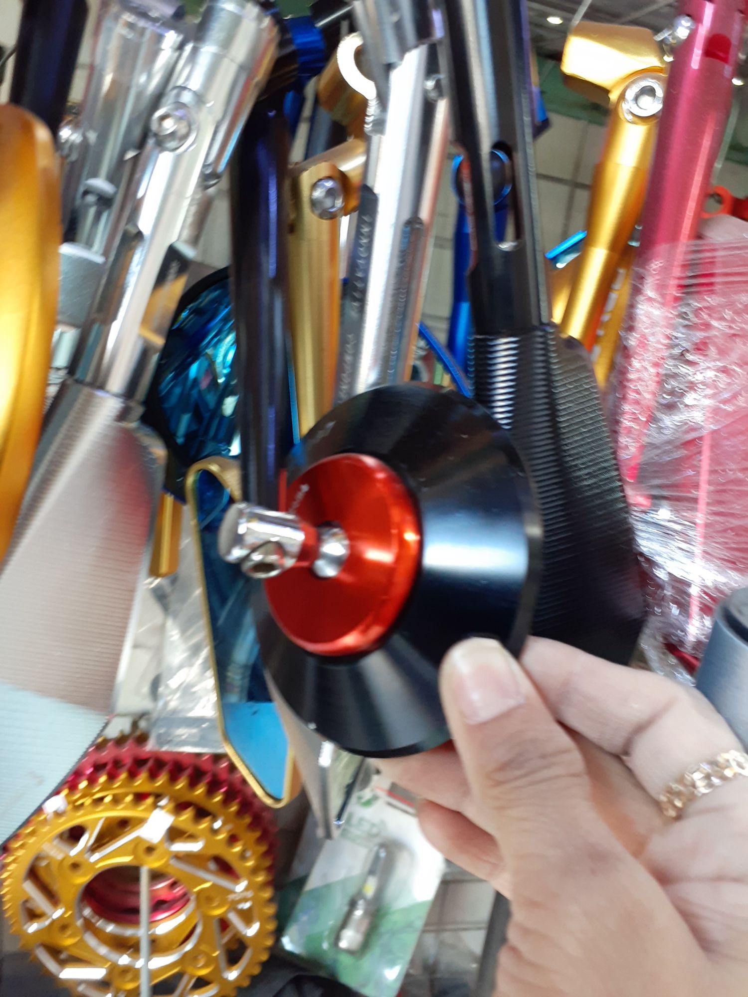 [HCM]Kiếng tròn RIZOMA màu xám khói titan