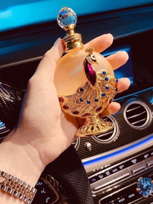 MẪU CÔNG PHONG THỦY - PHƯỢNG HOÀNG GOLD VẠN NGƯỜI MÊ - TINH DẦU NƯỚC HOA DUBAI 35ML CHÍNH HÃNG