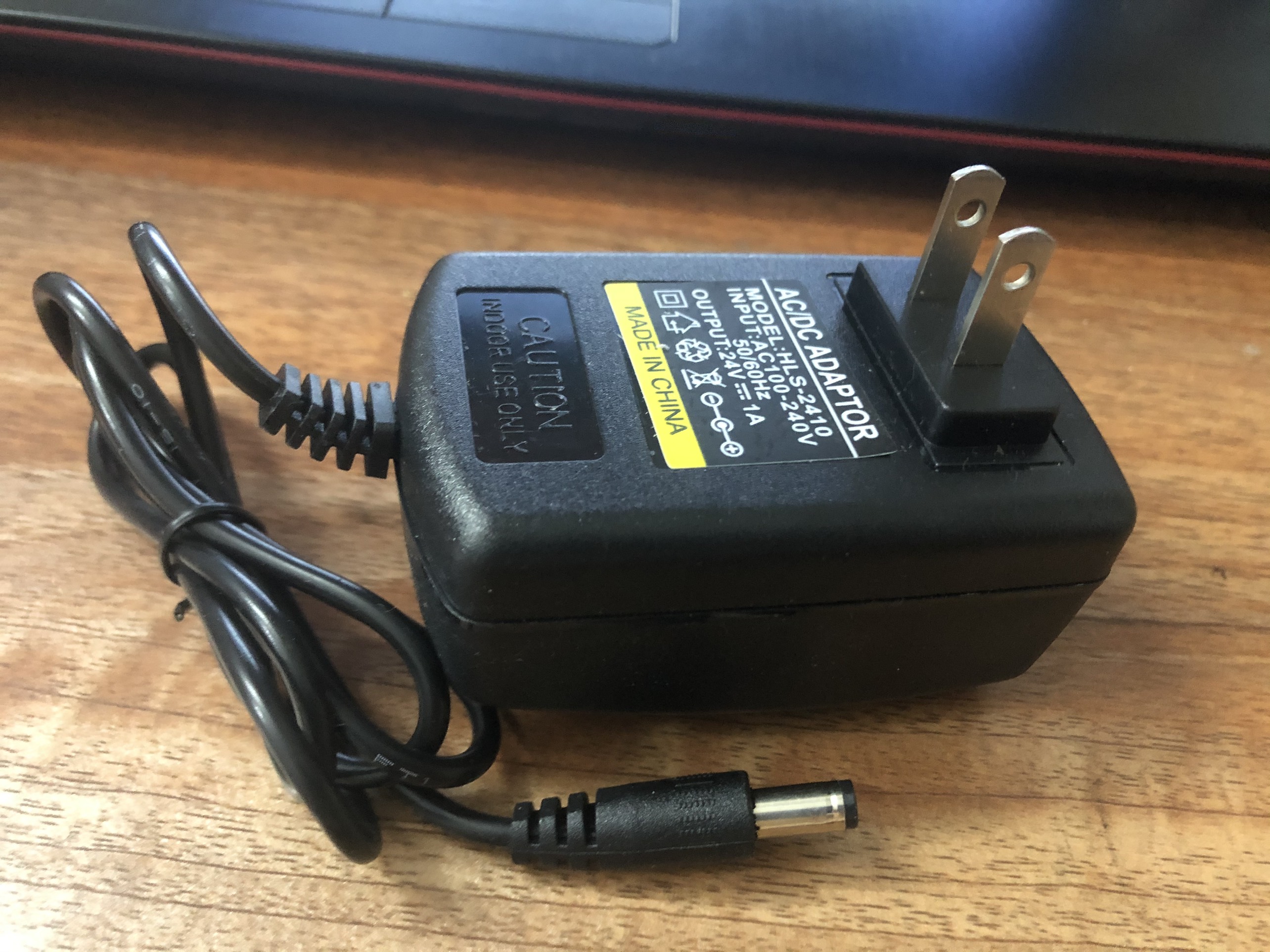 Bộ Nguồn Adapter dành cho máy phun sương tạo khói bể cá, hồ bơi 24V-1,5A