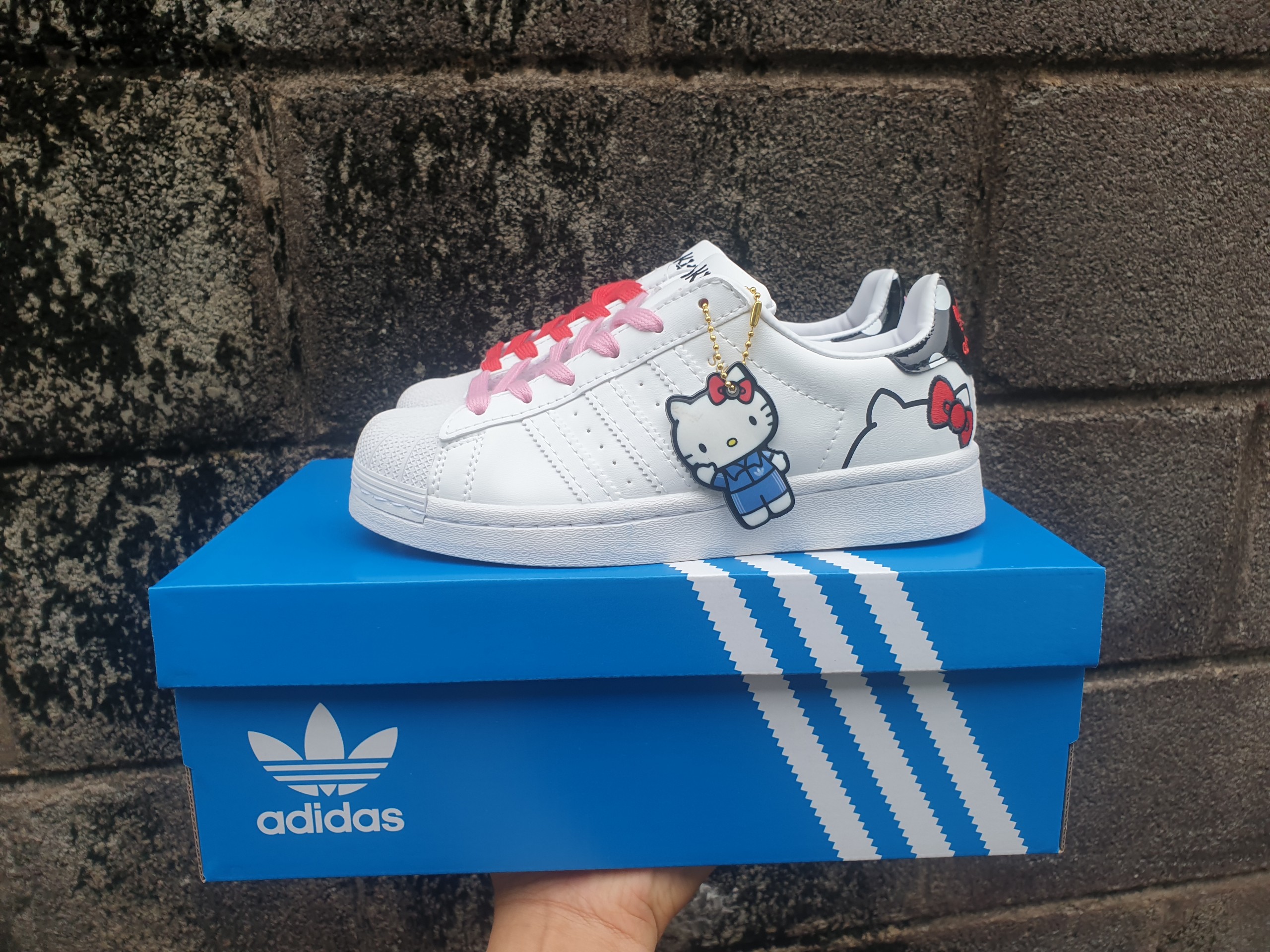 Giày Adidas SuperStar x Hello Kitty - Hàng Cao Cấp - Full Box