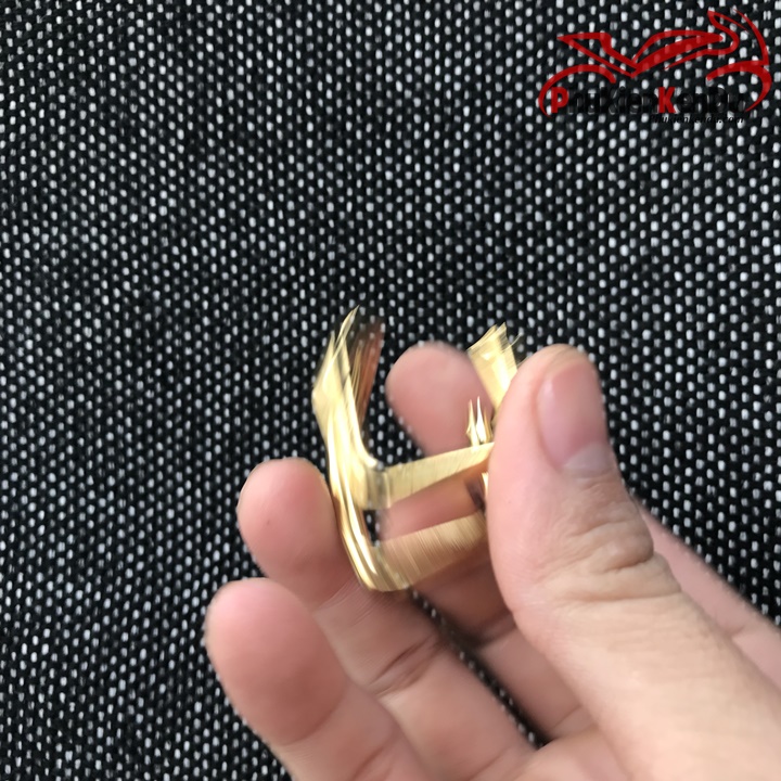 MÓC TREO ĐỒ BIKER