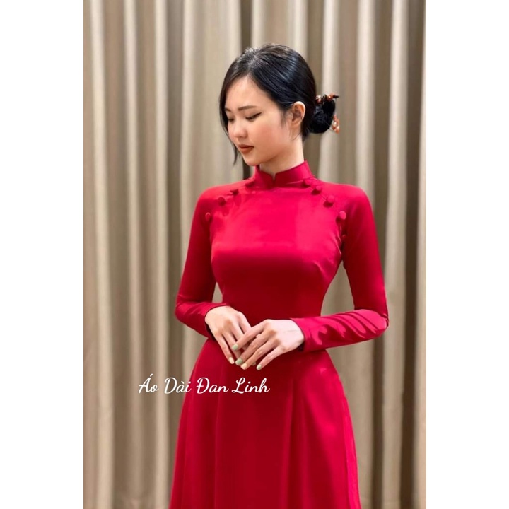 Áo dài màu đỏ vải lụa tây thi đính cúc trẻ trung - Áo Dài Đan Linh