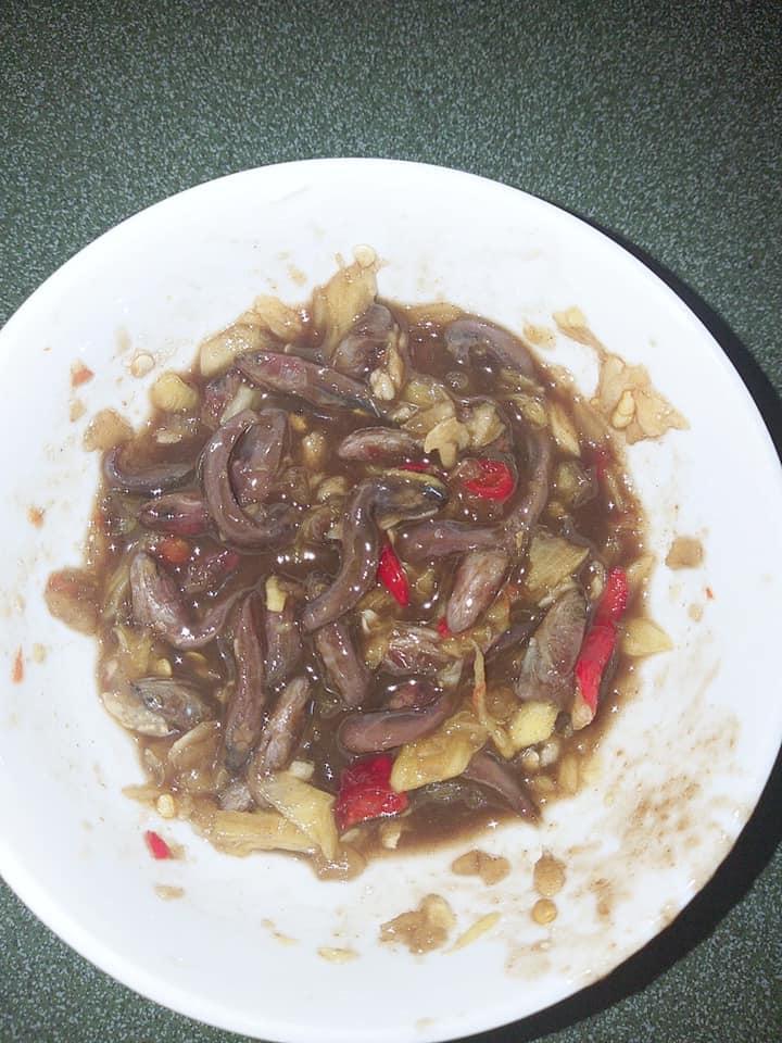 mắm chua cá lia thia
