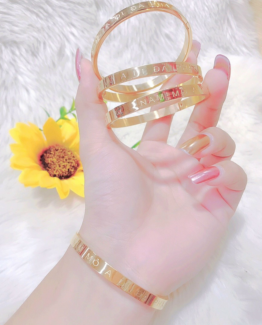 Vòng tay titan Nam Mô A Di Đà Phật màu vàng - Đem lại bình an, may mắn cho người đeo