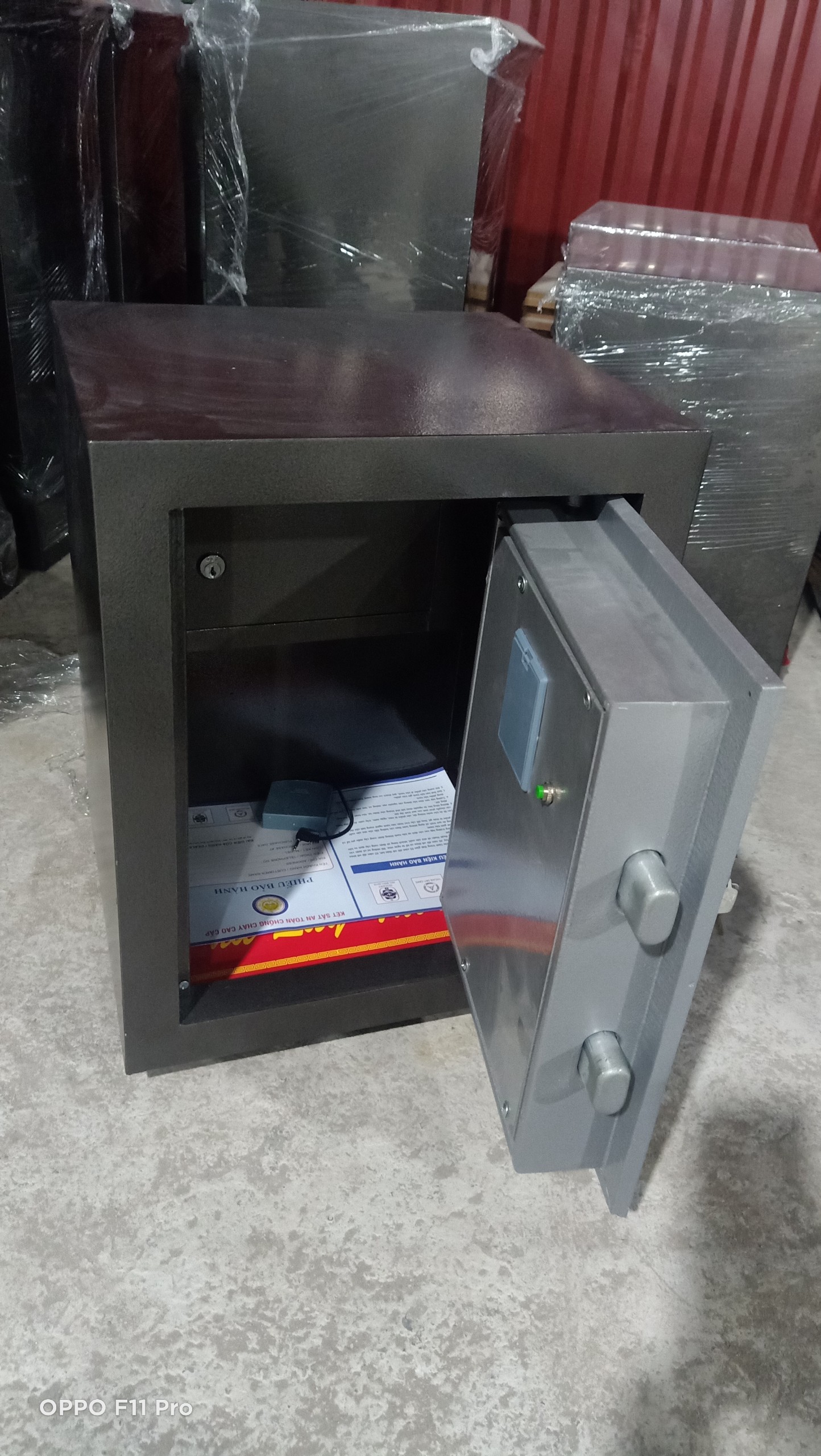 Két sắt điện tử việt tiệp 40kg +-