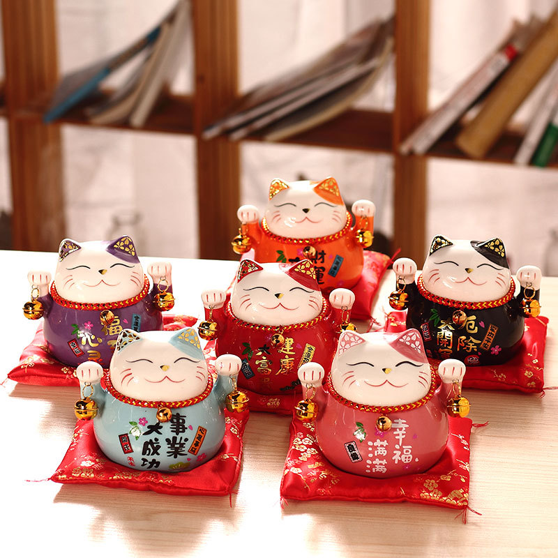 Mèo thần tài ống heo bằng sứ 12x9x10cm