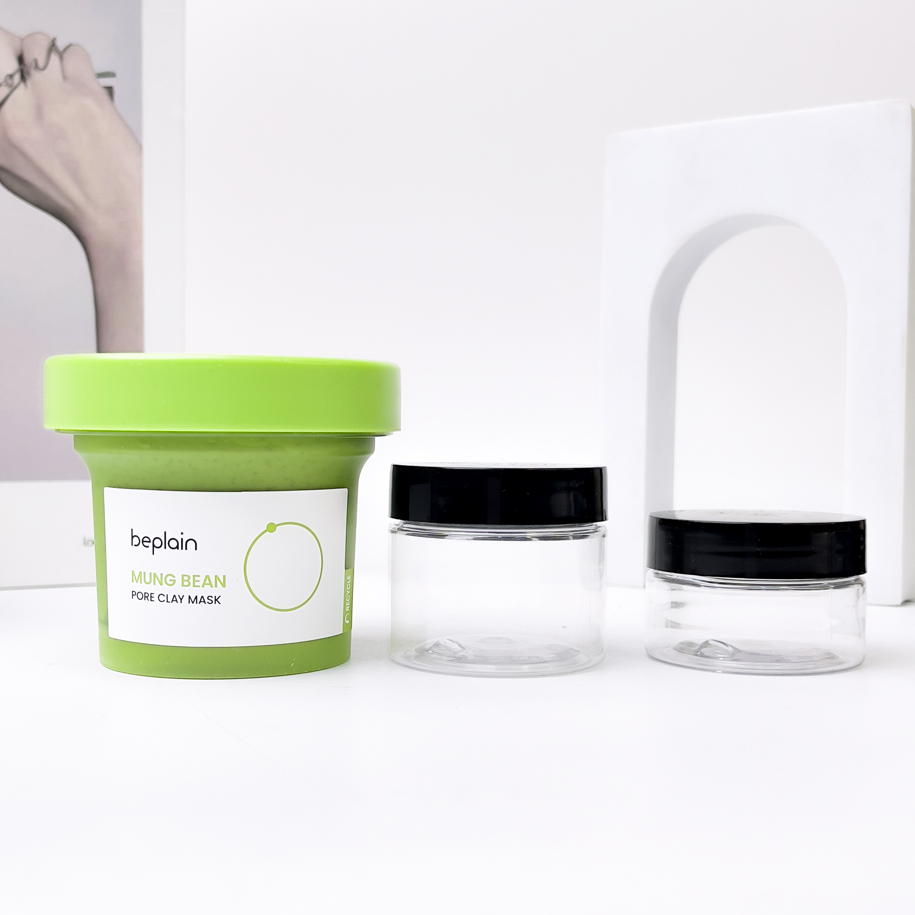 Mặt Nạ Đất Sét Beplain Đậu Xanh Kiềm Dầu, Giảm Mụn, Dưỡng Sáng Beplain Mung Bean Pore Clay Mask 120g Duduhouse