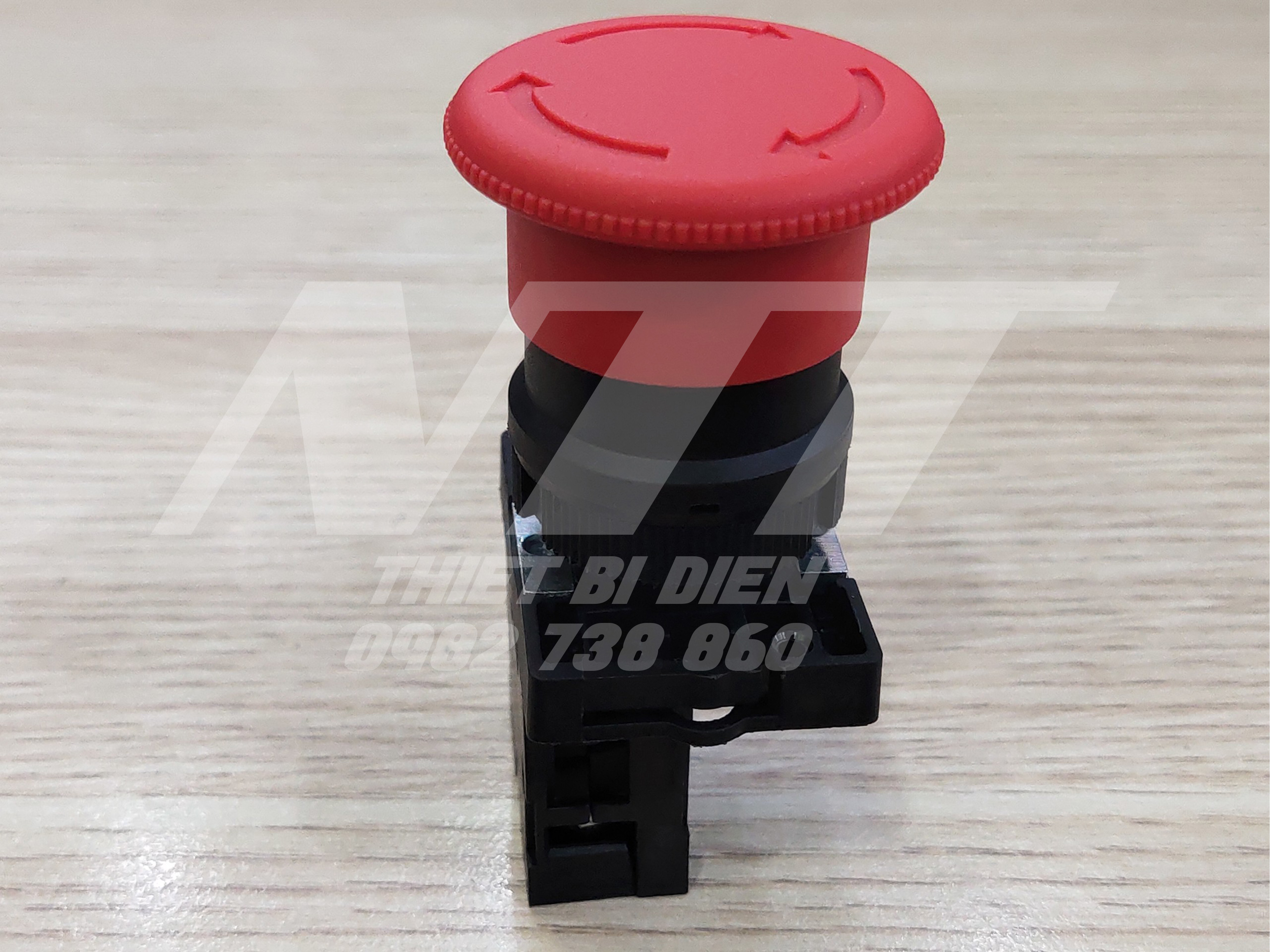 Nút dừng khẩn cấp phi 22 NP2-ES542 Chint