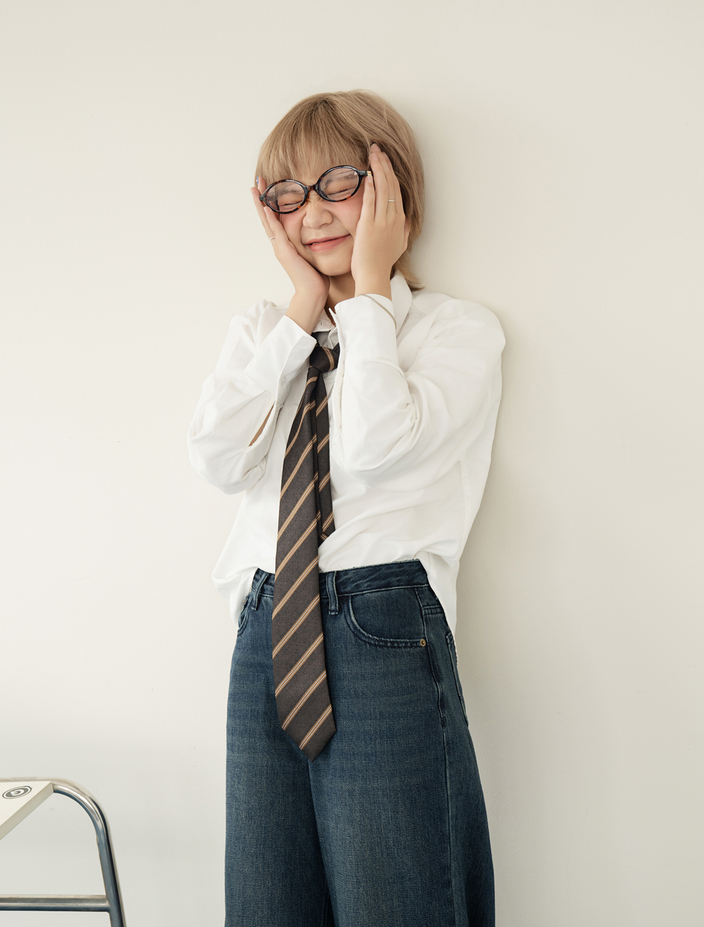 BLEUBIRD Áo sơ mi lụa dáng rộng Oxford Shirt