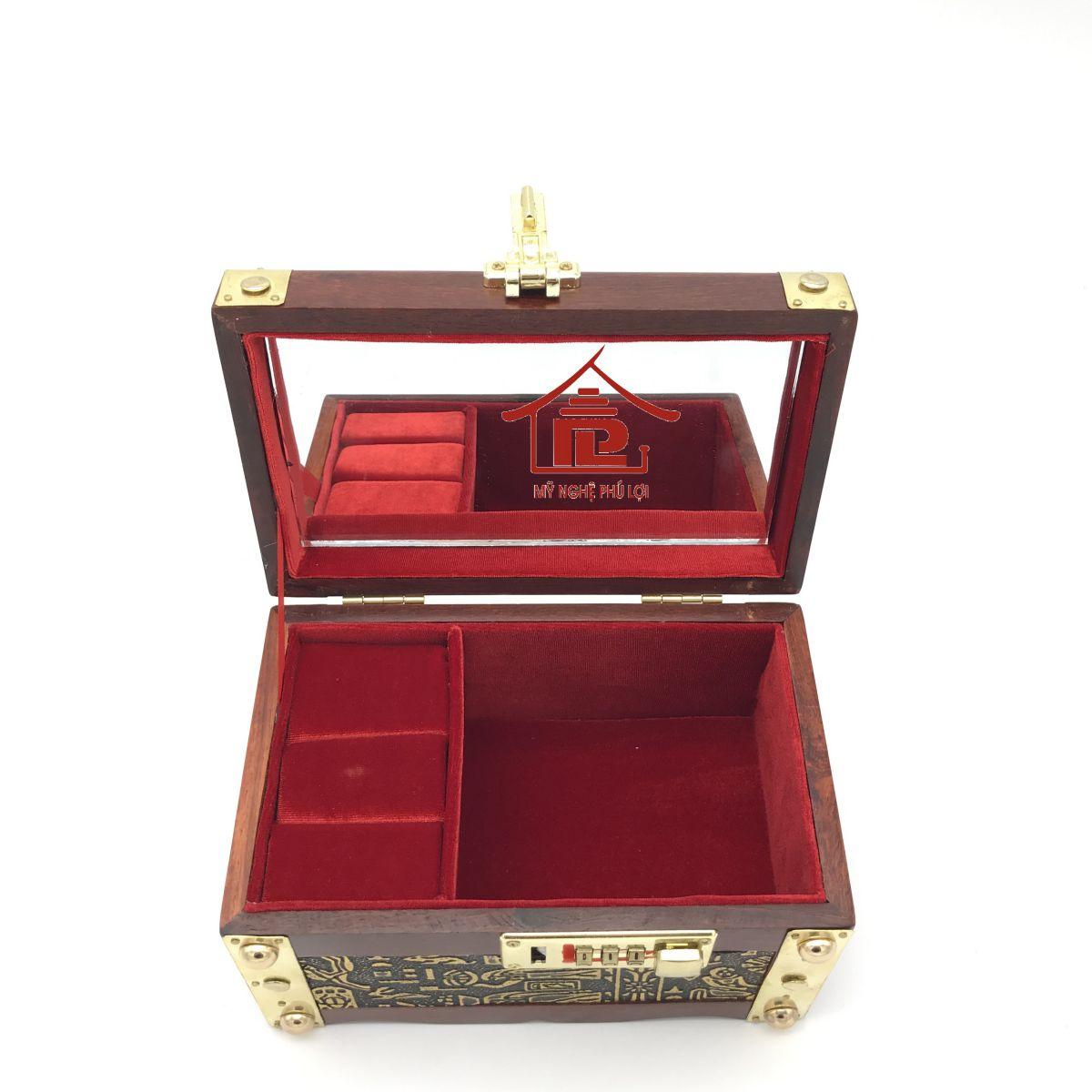Hộp đựng trang sức cao cấp