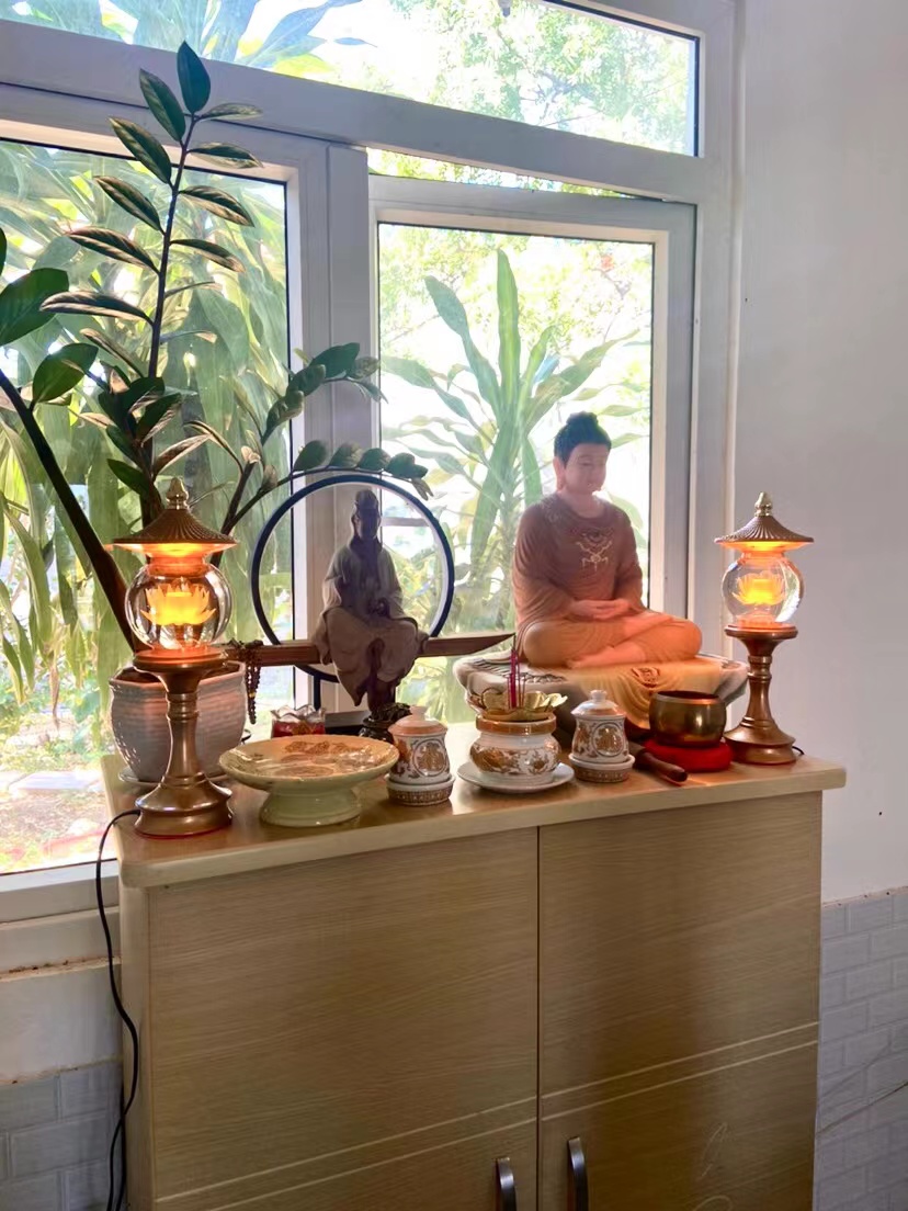 CẶP 2 CÂY ĐÈN LED HOA SEN PHA LÊ THỜ CÚNG TRANG TRÍ