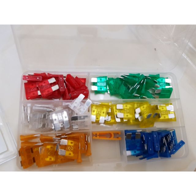3 chiếc cầu chì xe máy