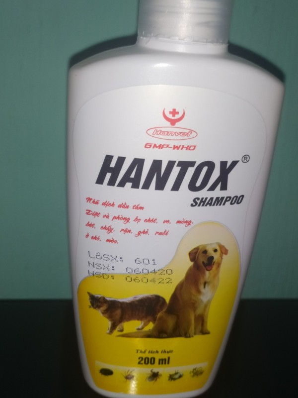 Xà bông tắm chó (Hantox Shampoo)