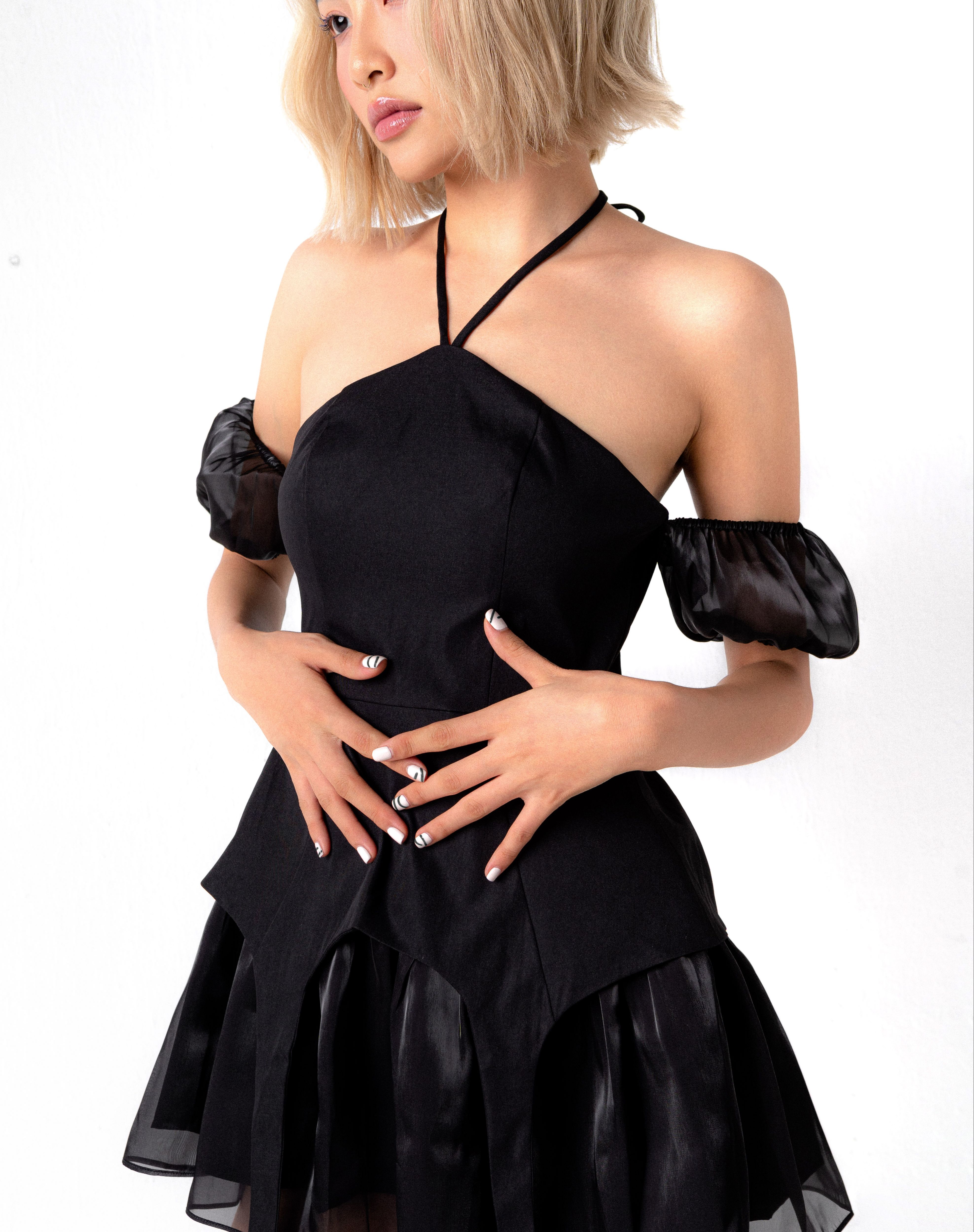 Đầm cổ yếm dáng xoè | DARA DRESS - CLÉLIE