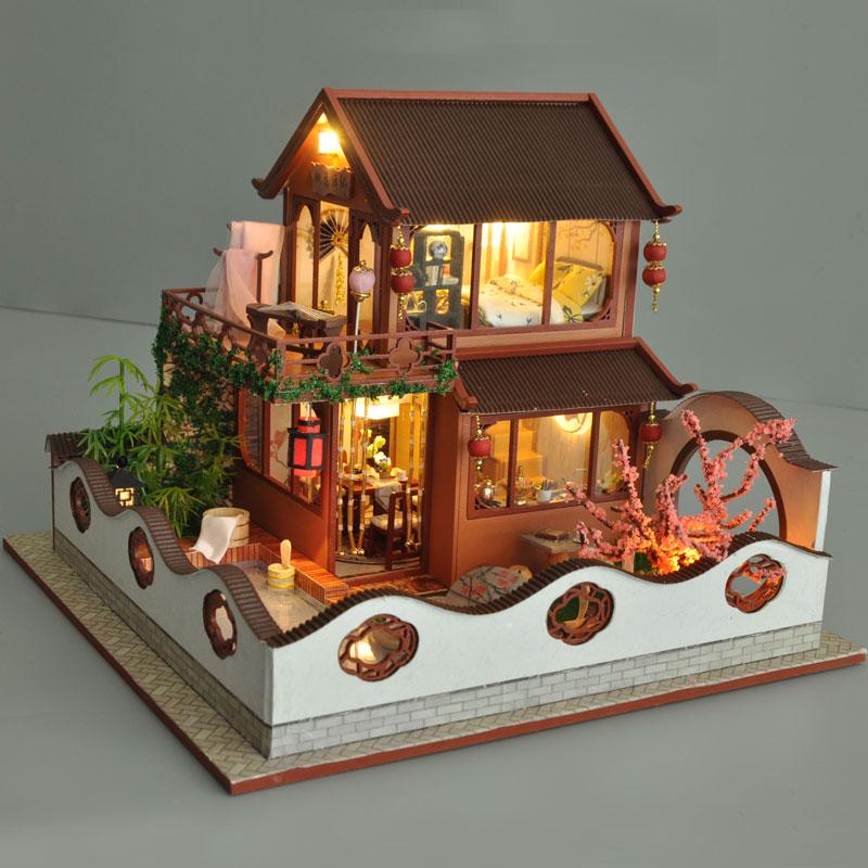Nhà búp bê bằng gỗ lắp ghép Thung lũng Hoa Đào TB19 Tặng kèm keo dán,dụng cụ lắp ghép, mica DIY Dollhouse Toys HCM