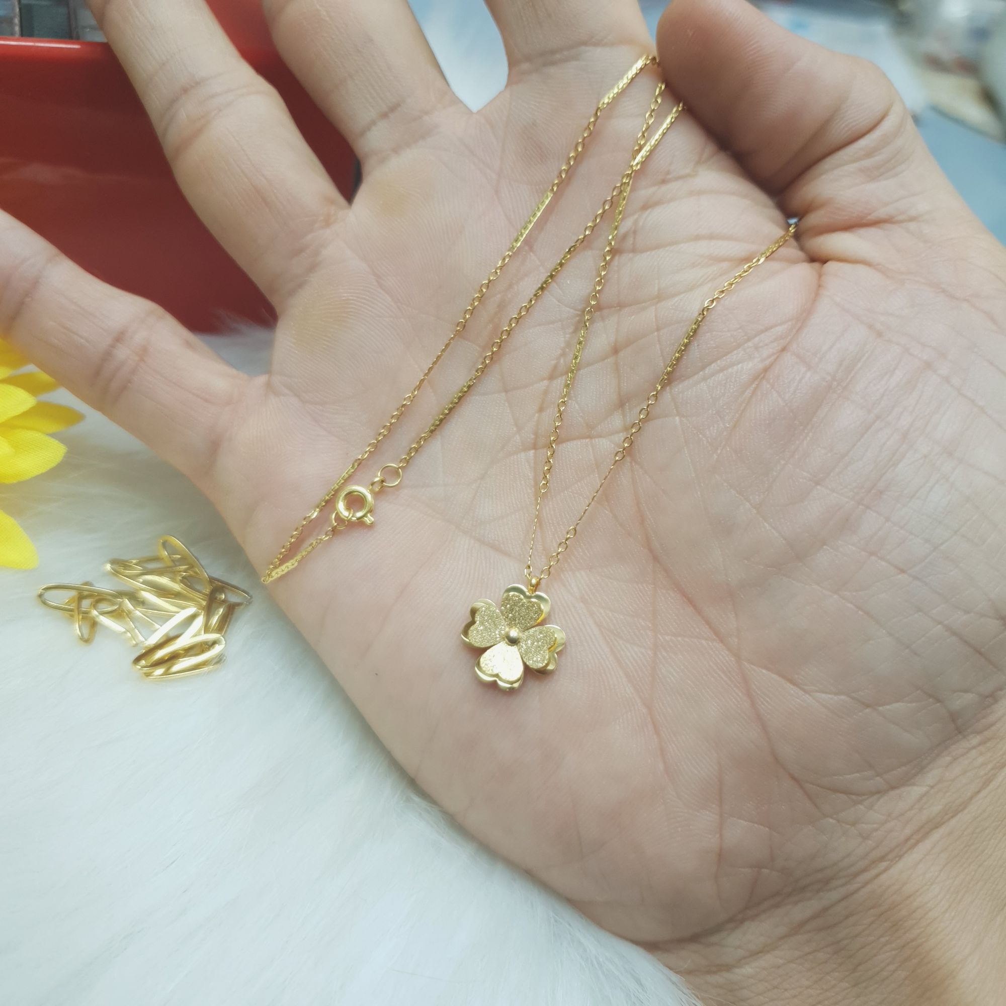 (Không kiêng mồ hôi-Không đen)Dây Chuyền Nữ Trúc Nhỏ 4 Lá May Mắn Titanium Cao Cấp- Dùng lâu dài tắm rửa không đen